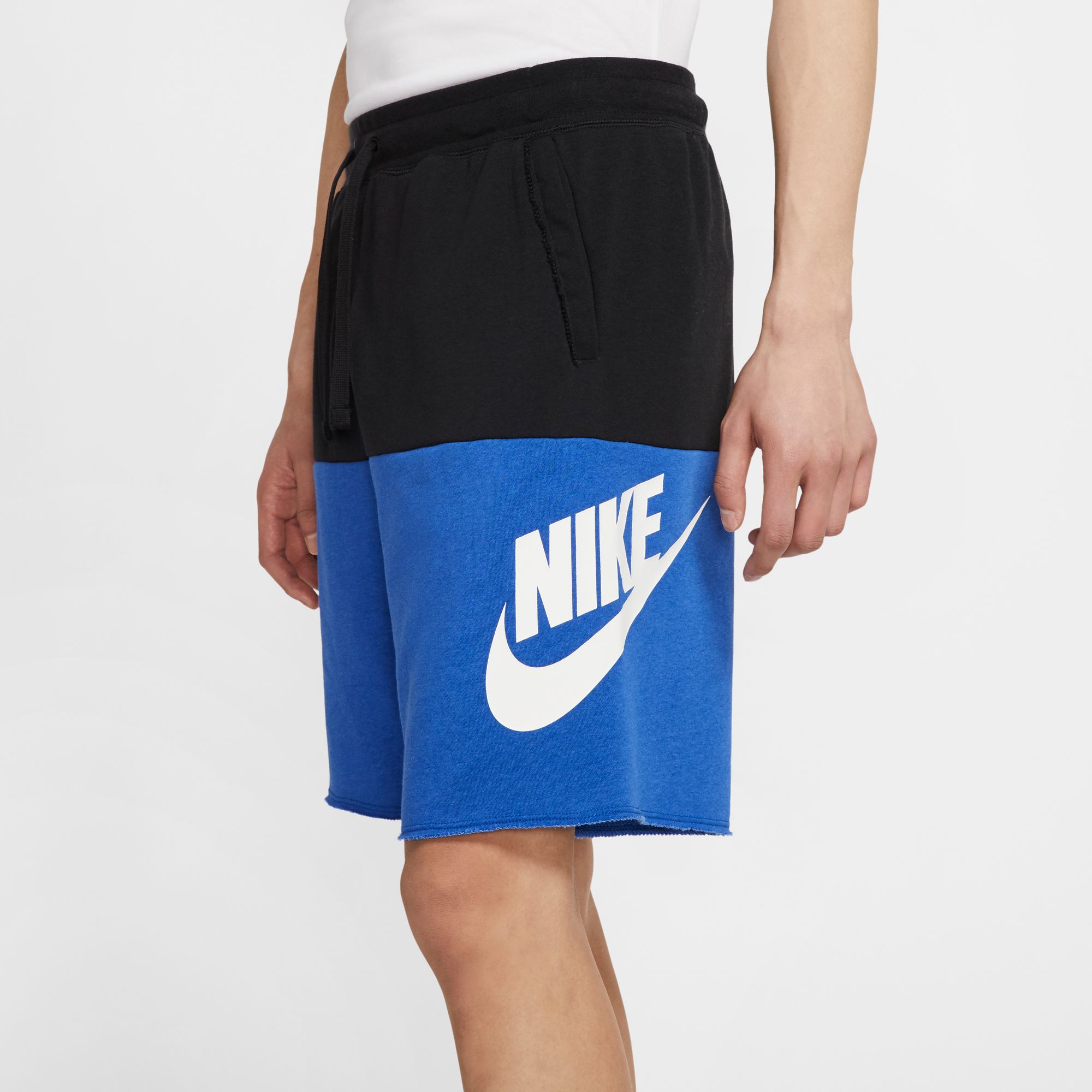 nike men's sportswear alumni colorblocked shorts