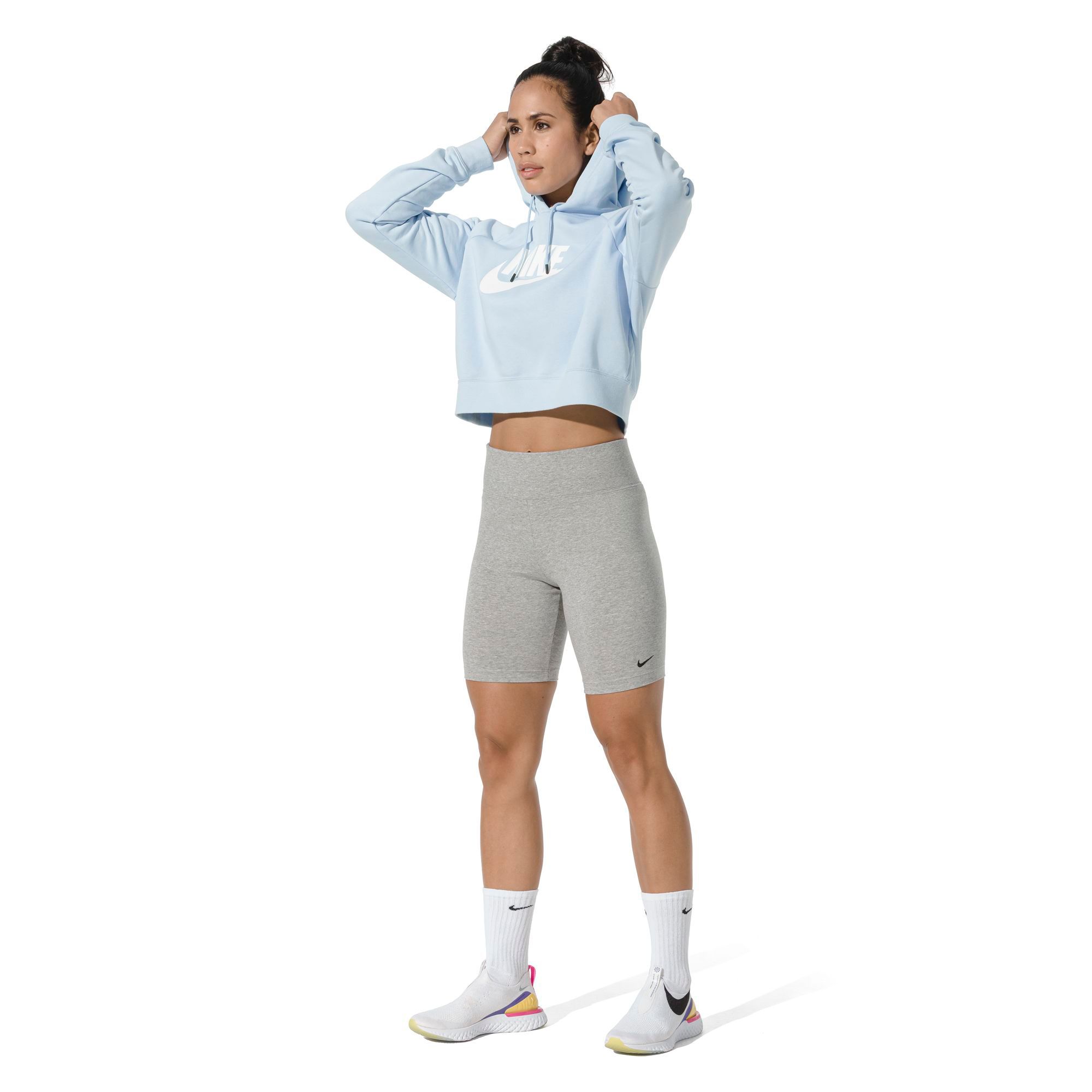 nike women's sportswear