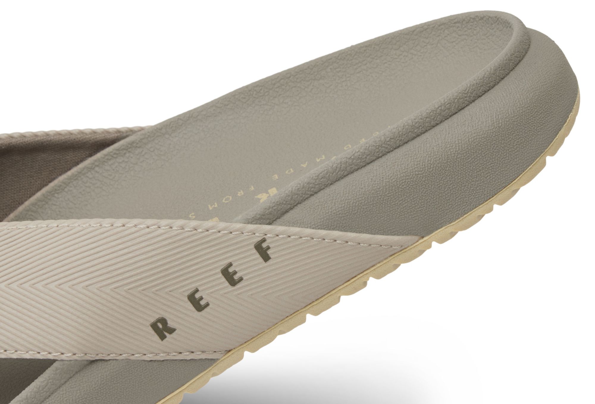 Reef Men's The Raglan Flip Flop product image