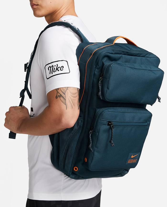 nike travel backpack