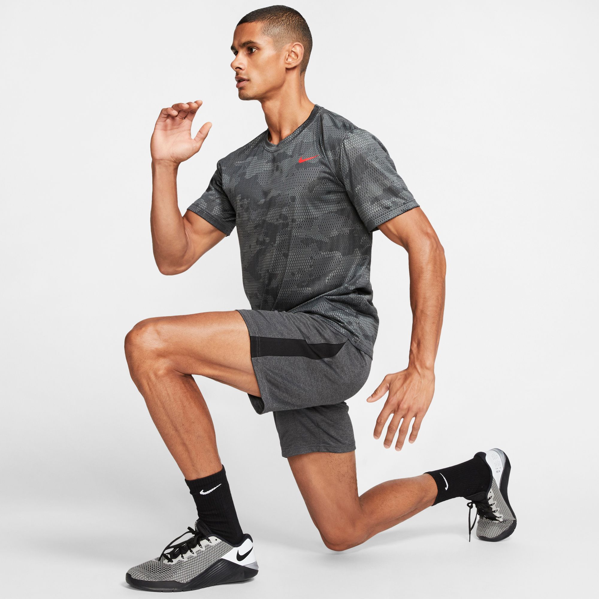 nike dri fit legend camo