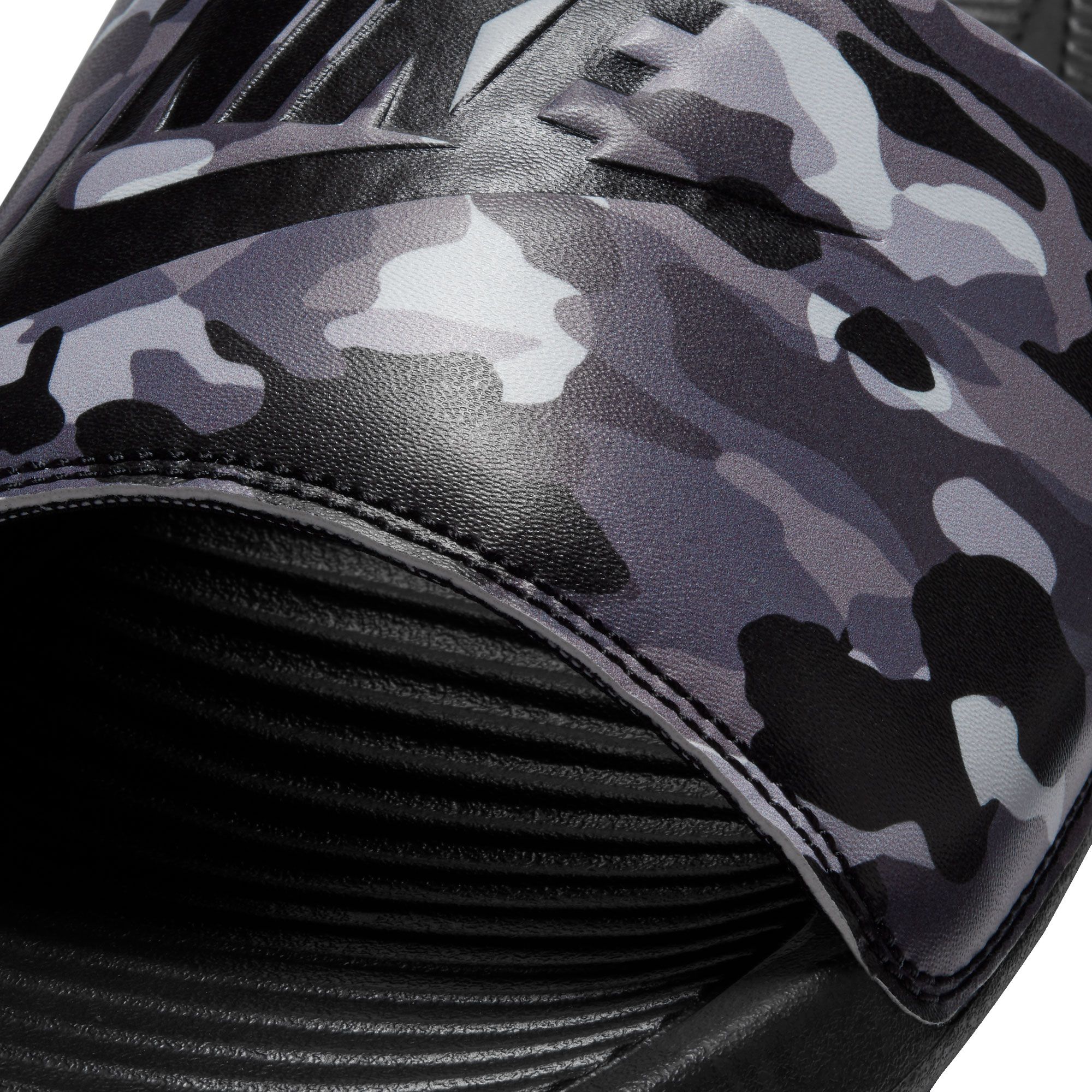 Nike Men's Victori One Slides product image