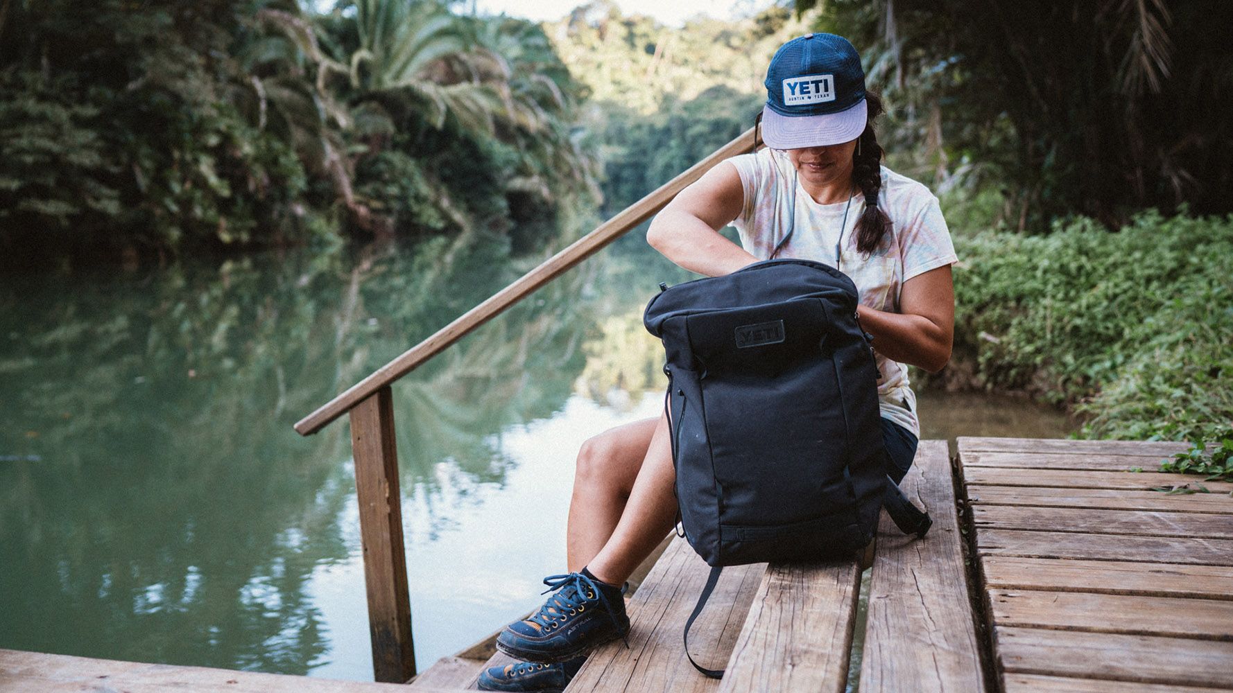 YETI Crossroads 22L Backpack product image