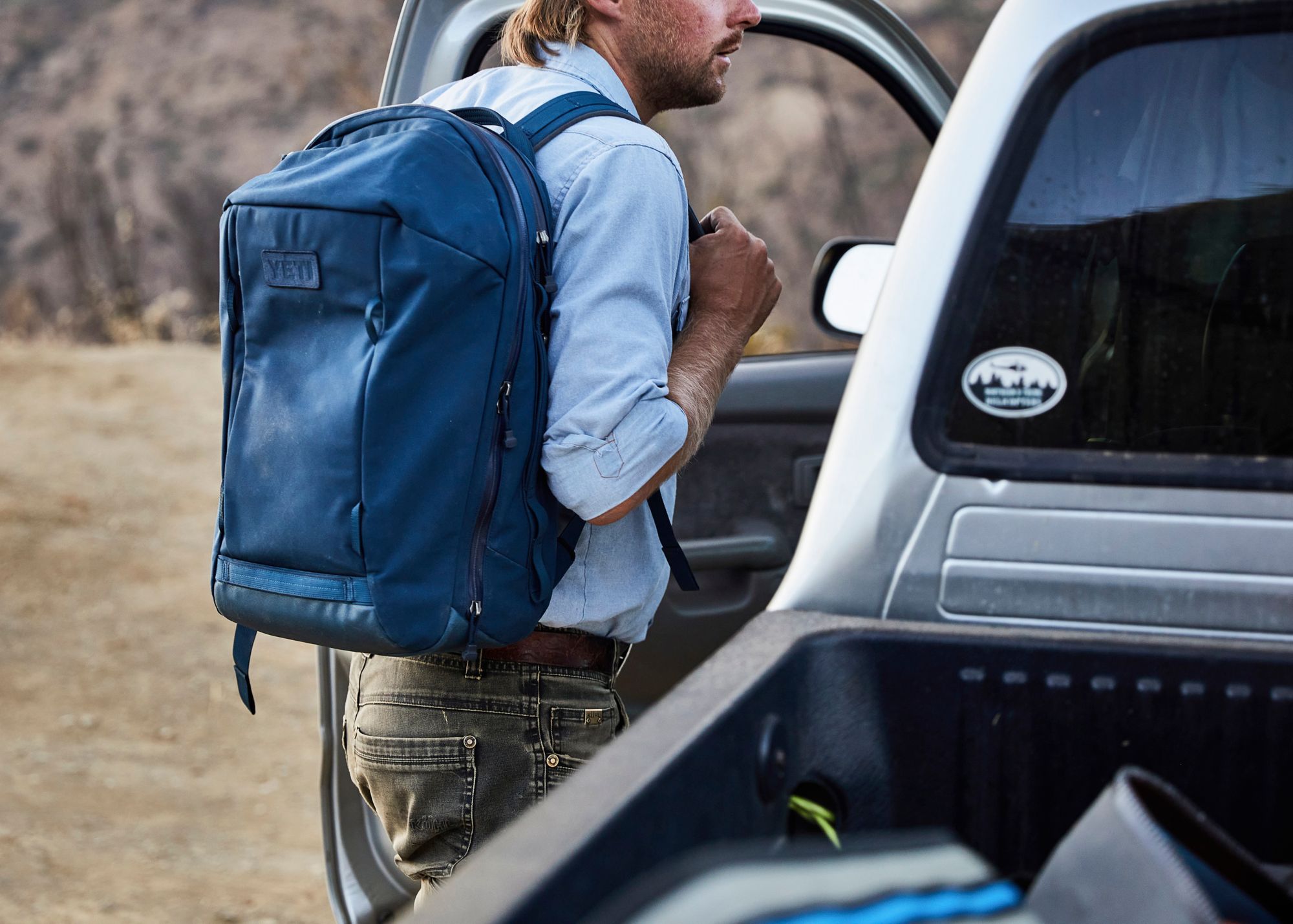 YETI Crossroads 27L Backpack product image