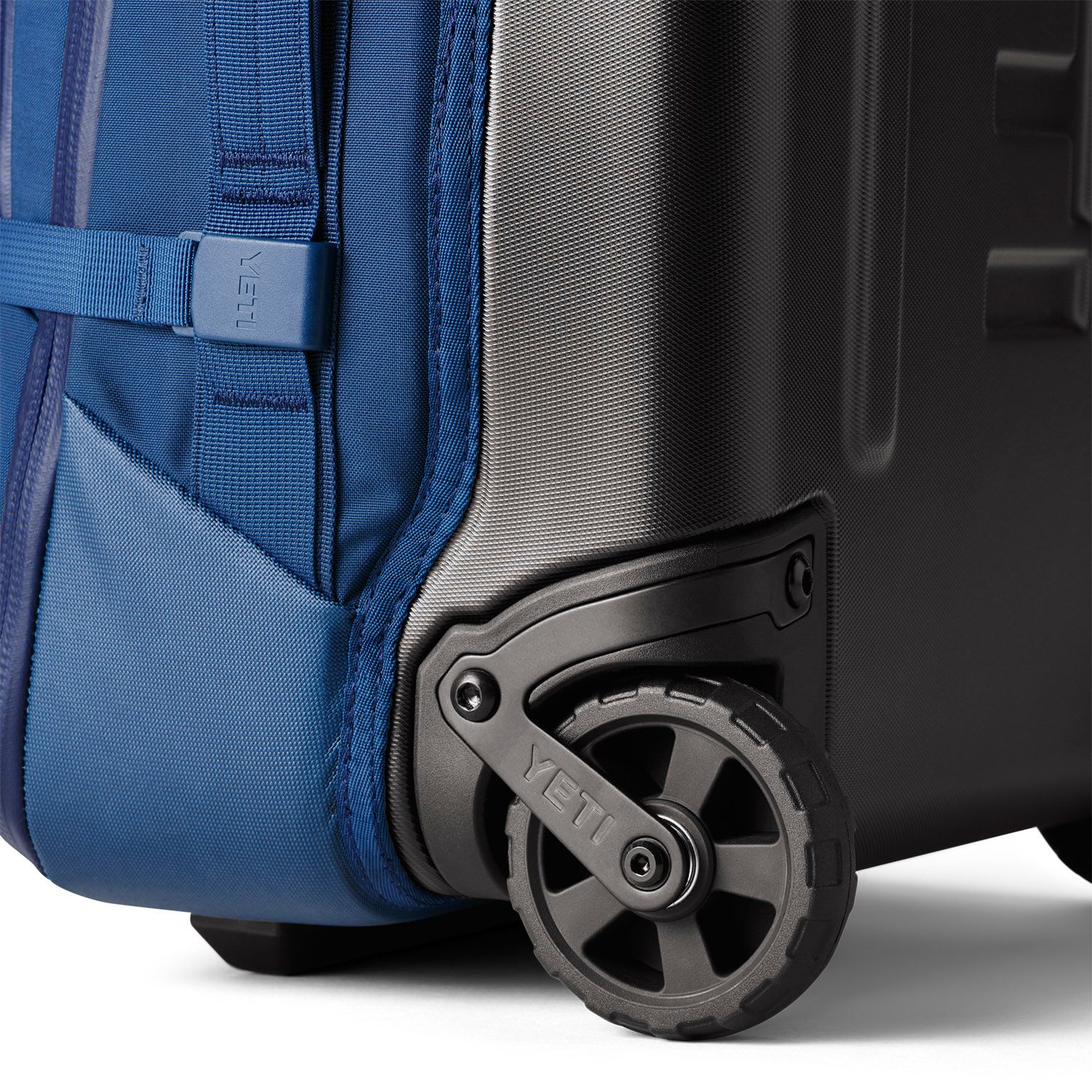 YETI Crossroads 22” Luggage product image