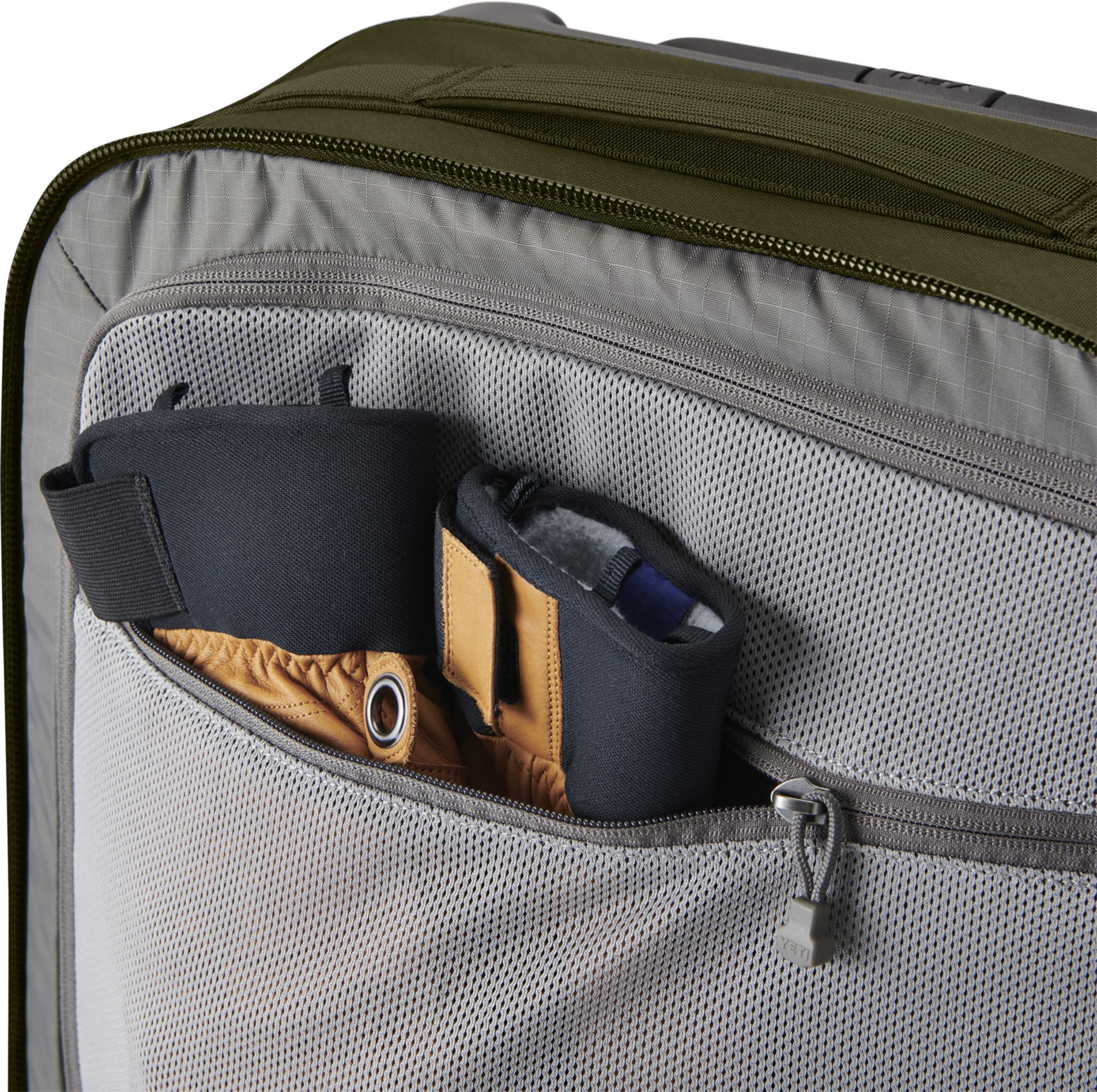 YETI Crossroads 29” Luggage product image