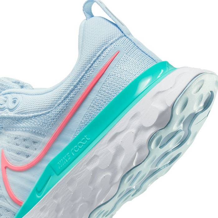 Nike Women's React Infinity Run Flyknit 2 Running Shoes