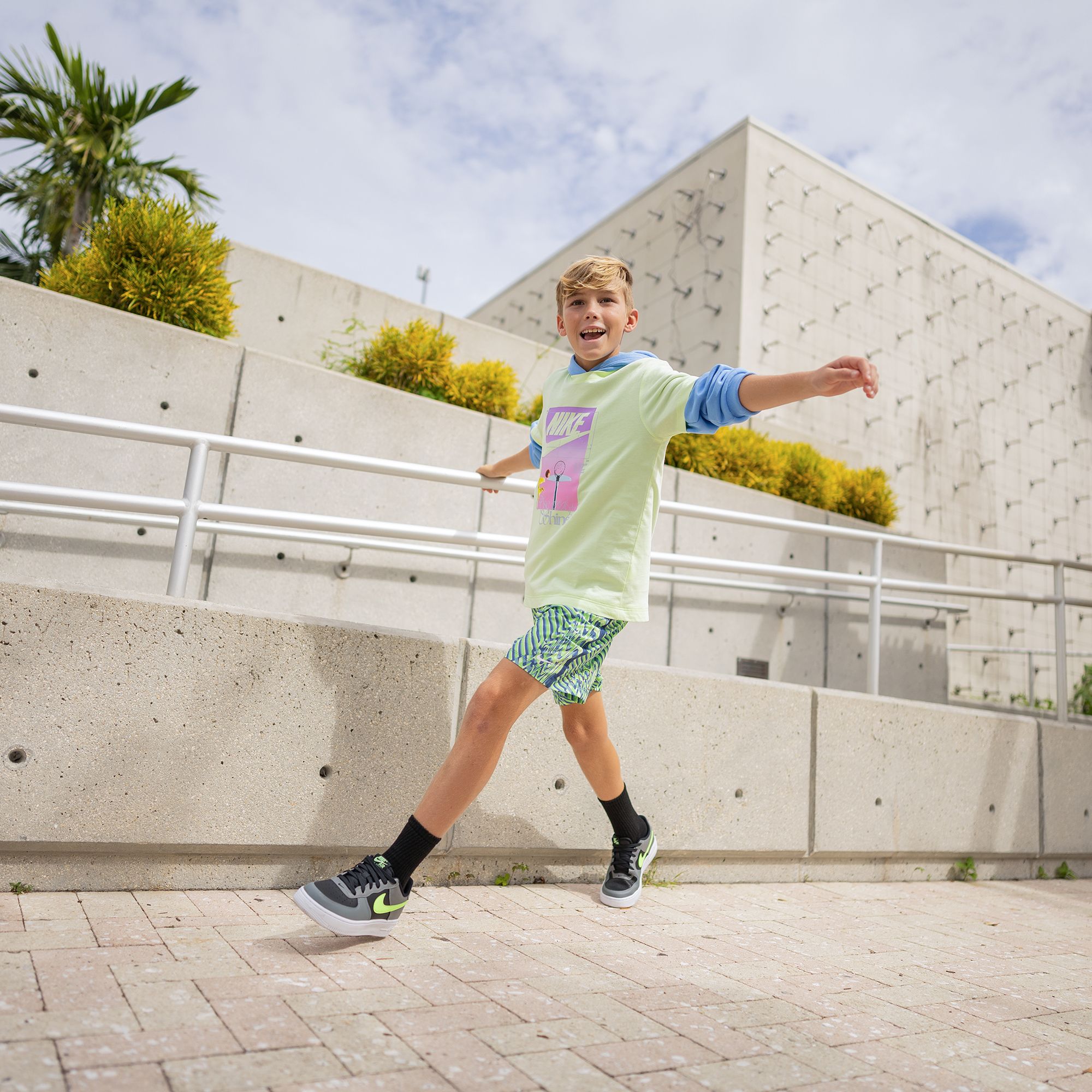 Nike Kids' Grade School Air Force 1 Shoes product image