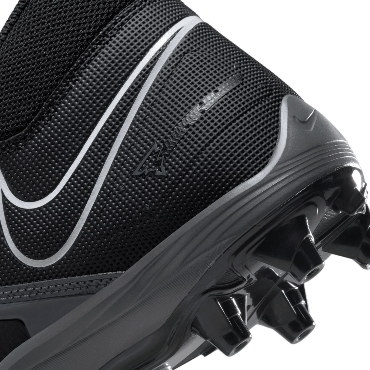 Nike alpha menace varsity mid best sale