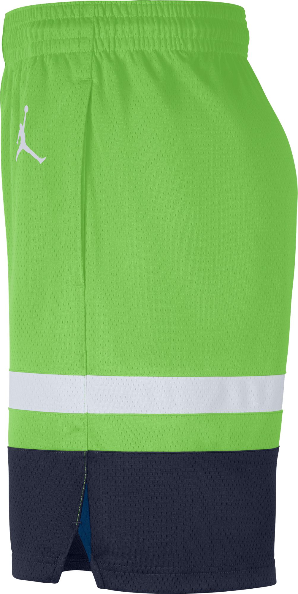 Jordan Men's Minnesota Timberwolves Green Dri-FIT Statement Swingman Shorts product image