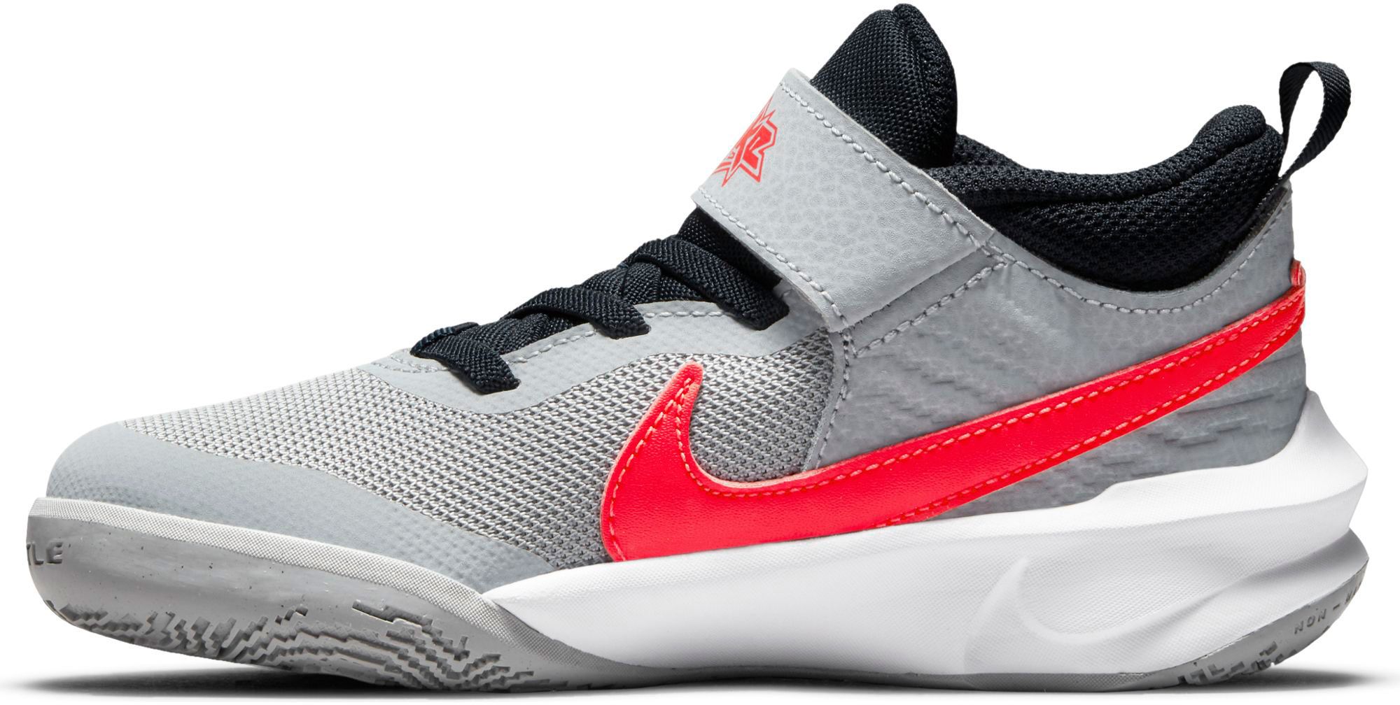 Nike Kids' Preschool Team Hustle D 10 Basketball Shoes product image
