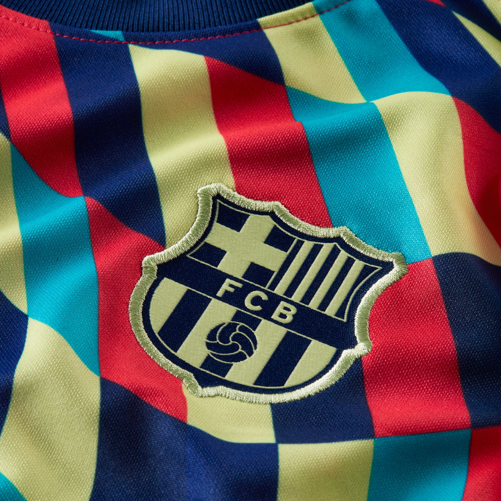 Nike Men's FC Barcelona Blue Prematch Jersey product image