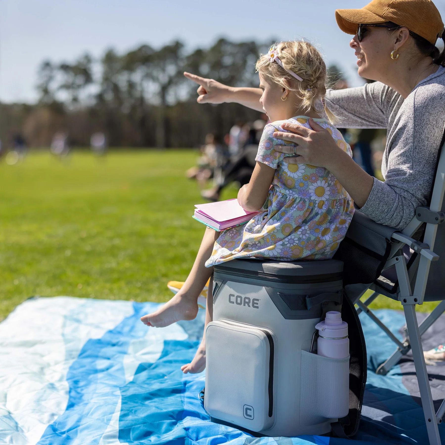 CORE Equipment CLIMAKEEP Magnetic 36-Can Soft Cooler product image