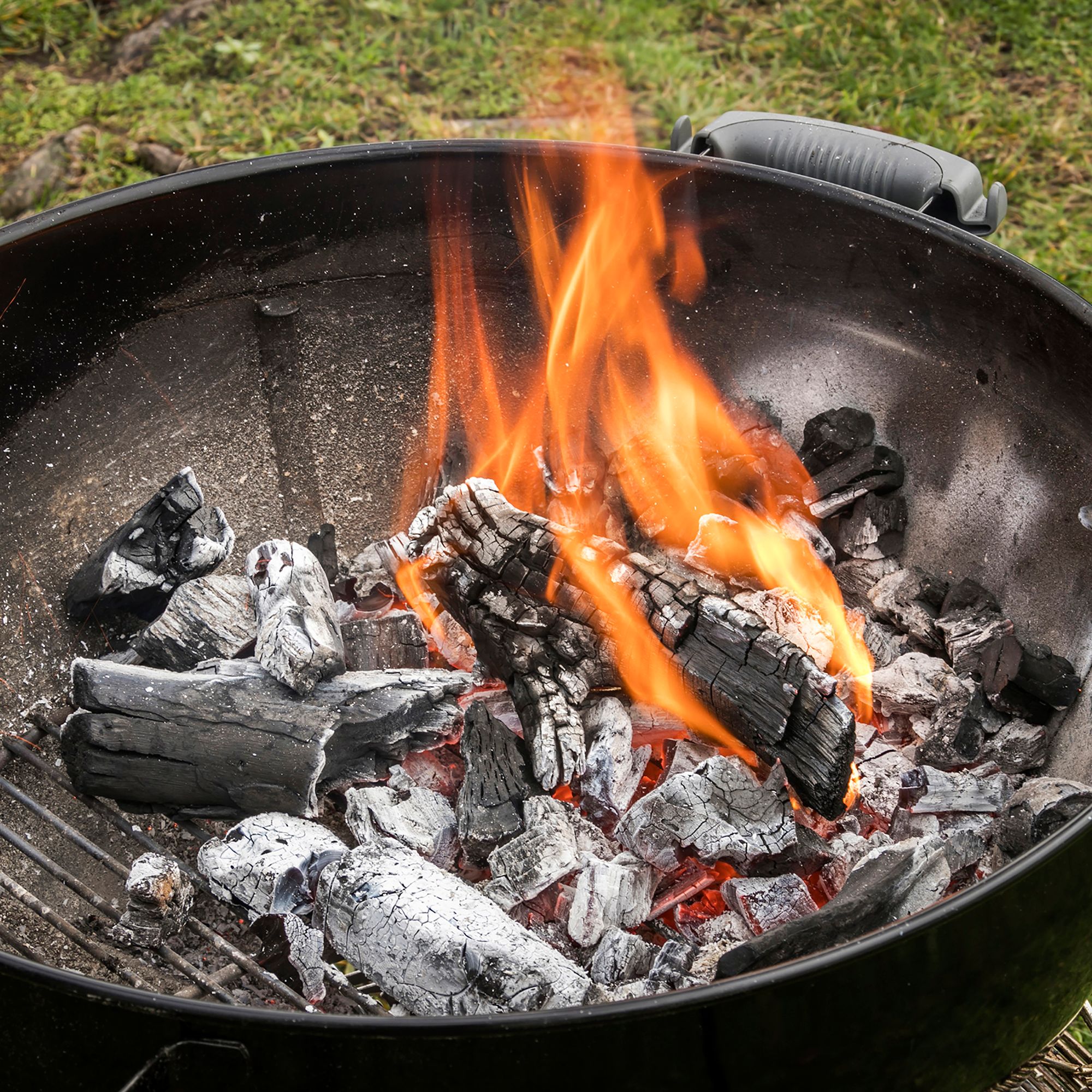 B&B 20 LB. Oak Lump Charcoal product image