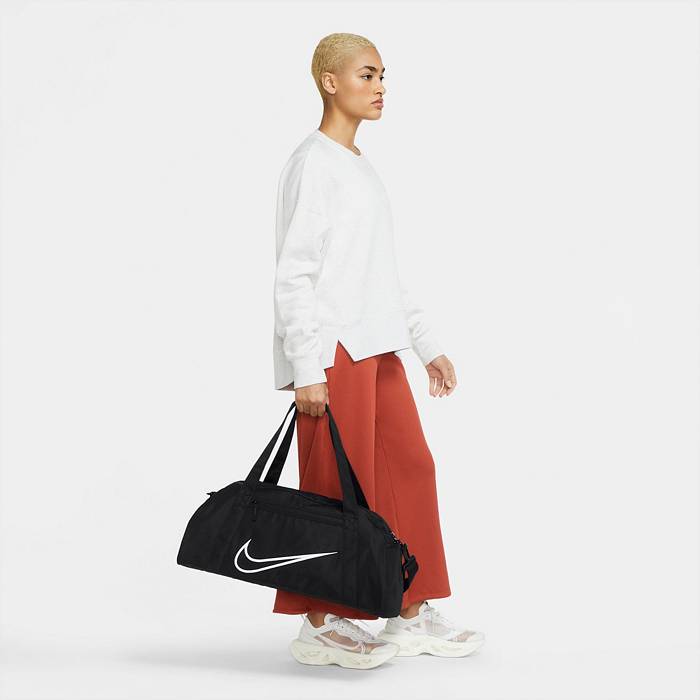  Nike Gym Training Tote Bag (Black/White) : Clothing