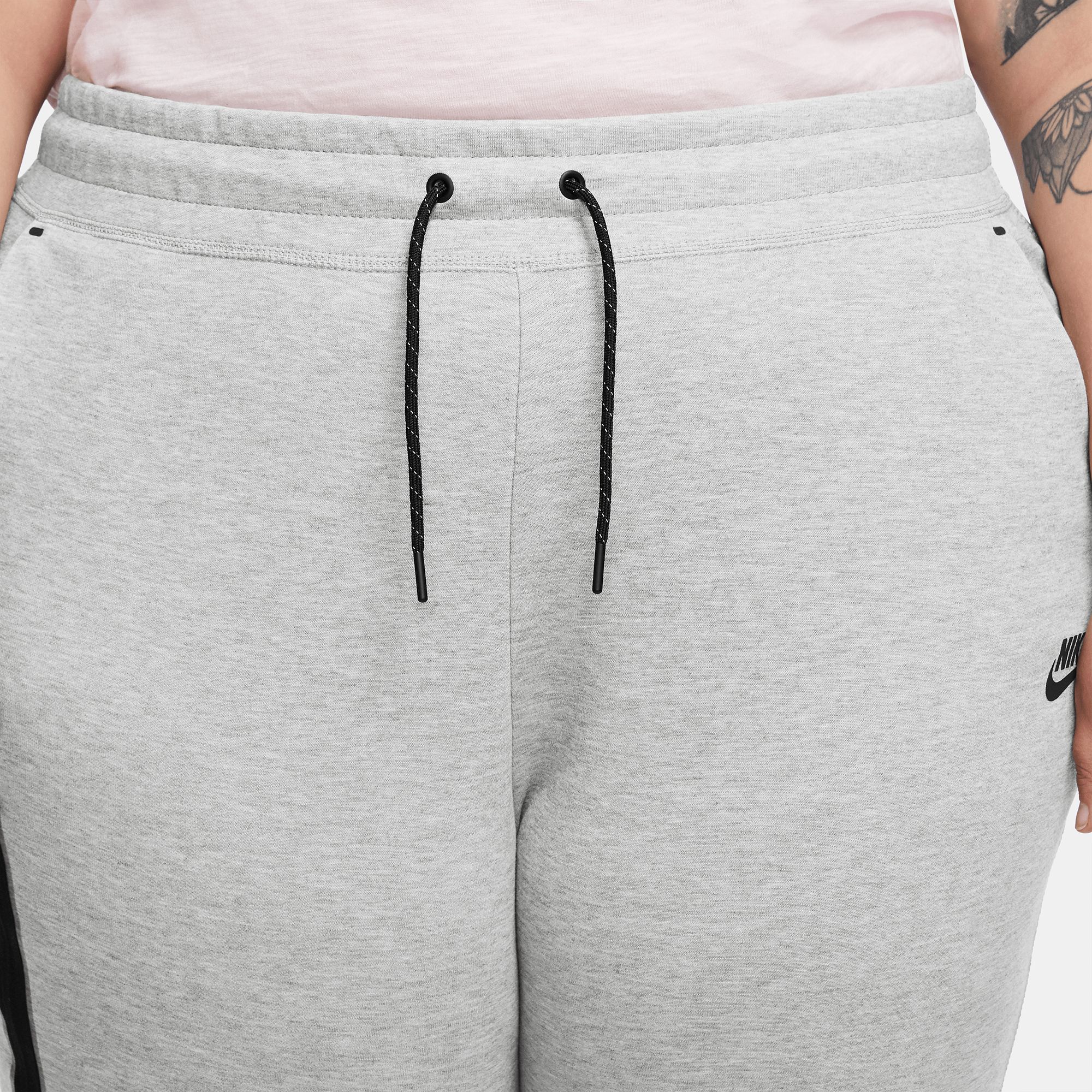 Nike Women's Tech Fleece Pants (Plus Size) product image