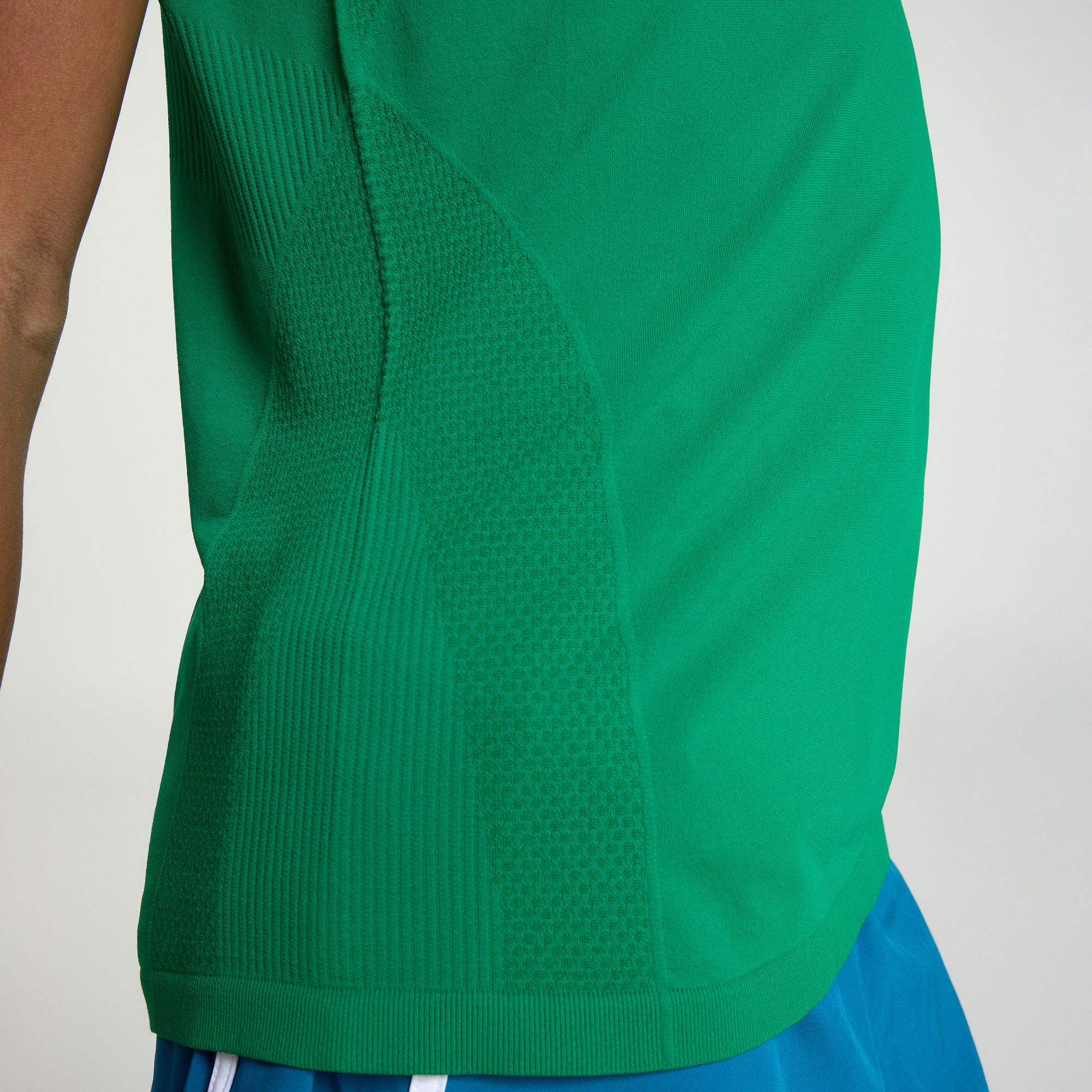 DSG Girls' Movement Seamless Short Sleeve T-Shirt product image