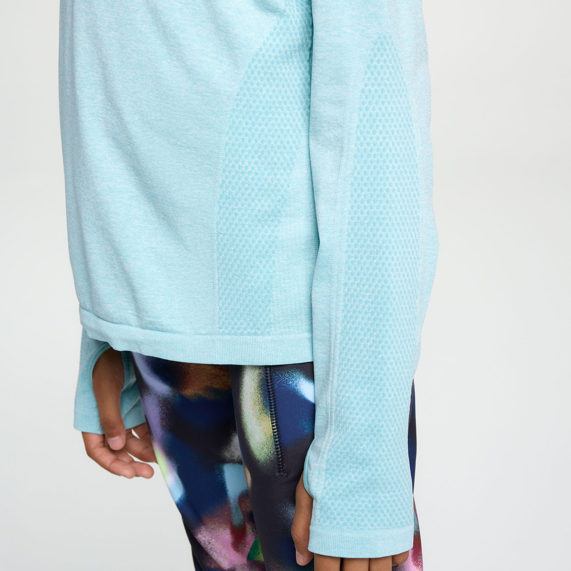 DSG Girls' Movement Seamless Long Sleeve T-Shirt product image