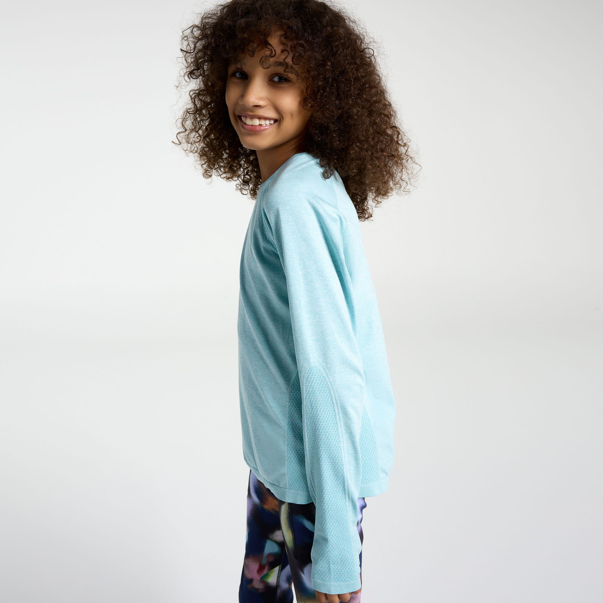 DSG Girls' Movement Seamless Long Sleeve T-Shirt product image