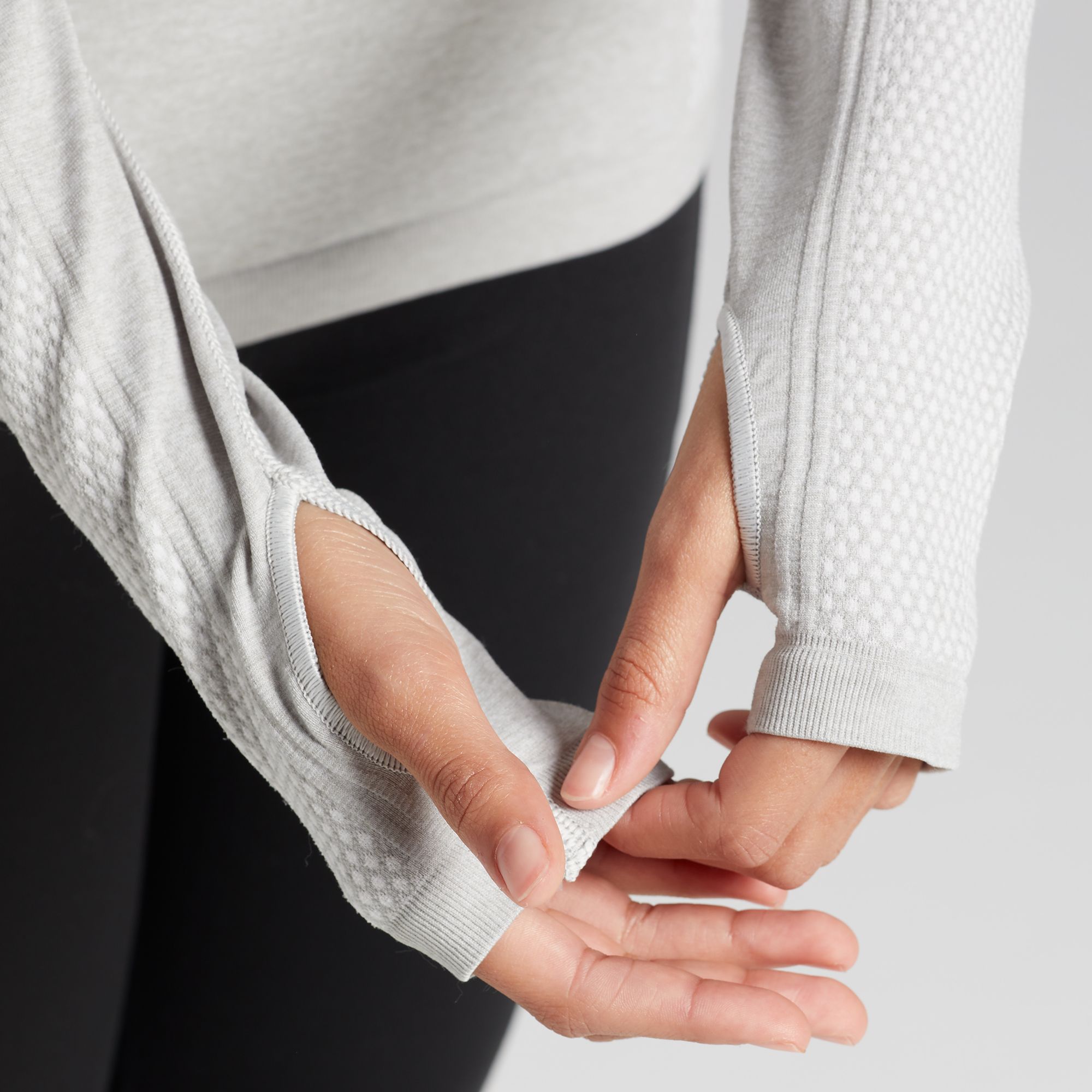 DSG Girls' Movement Seamless Long Sleeve T-Shirt product image