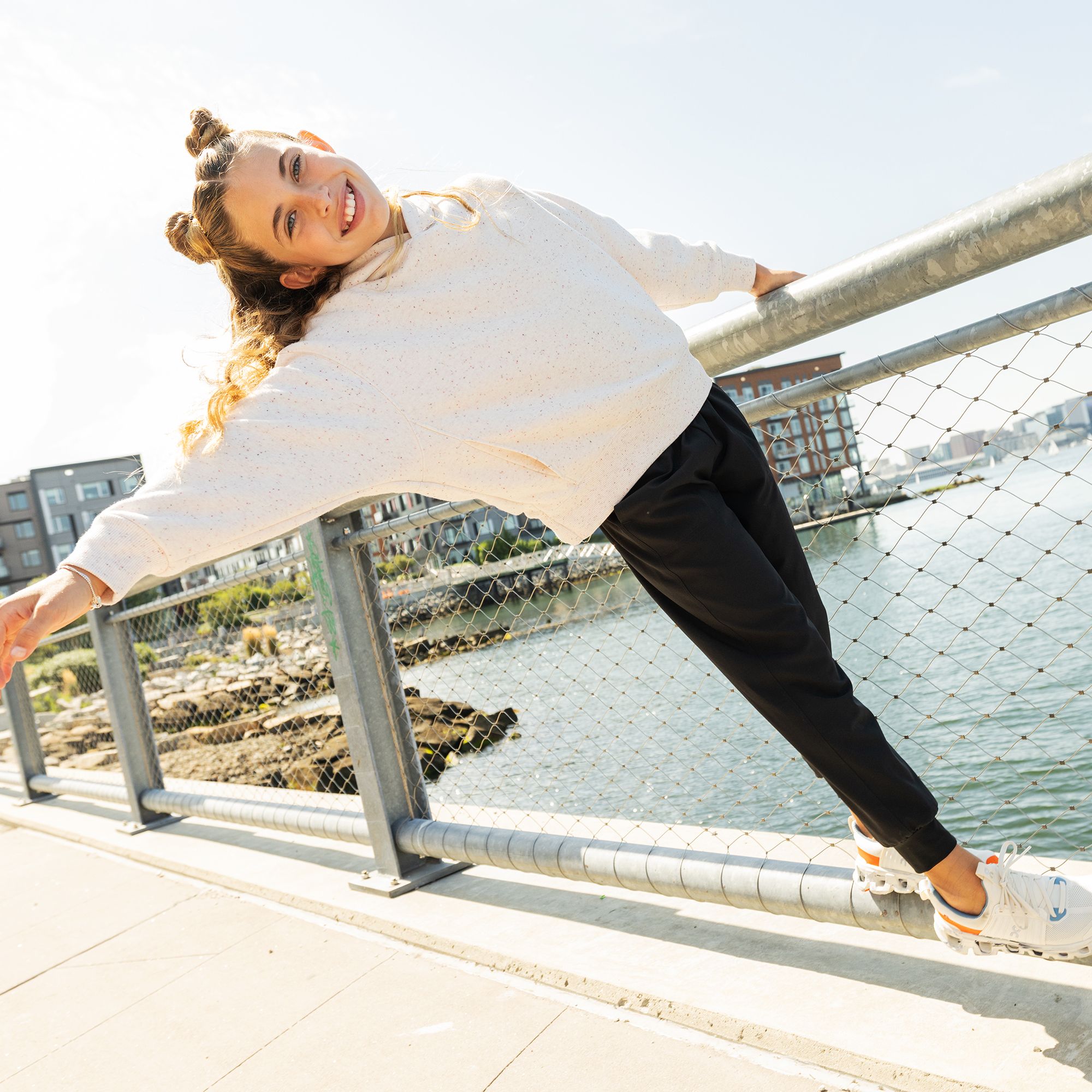 DSG Girls' Stride Jogger product image