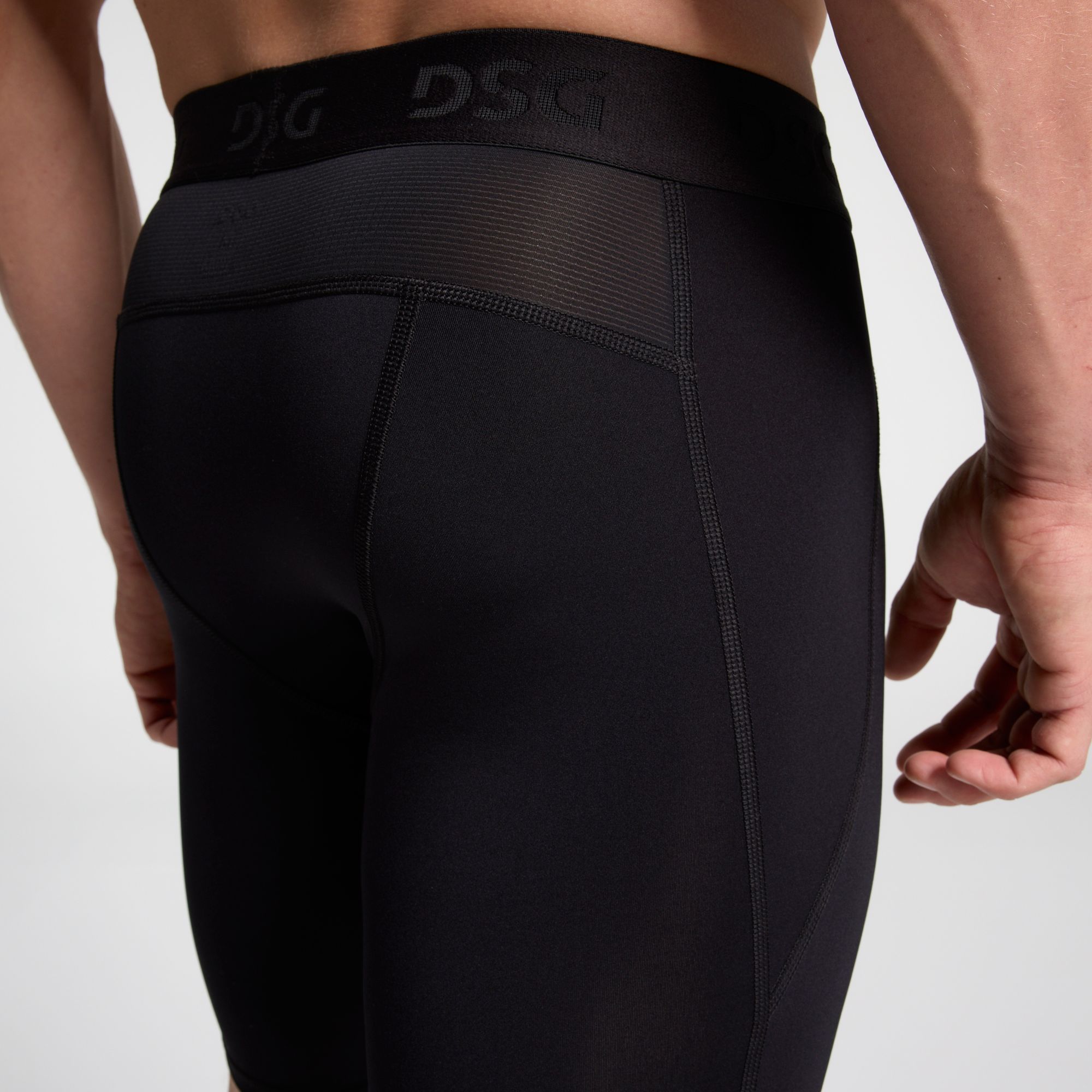 DSG Men's 9" Compression Pocket Shorts product image