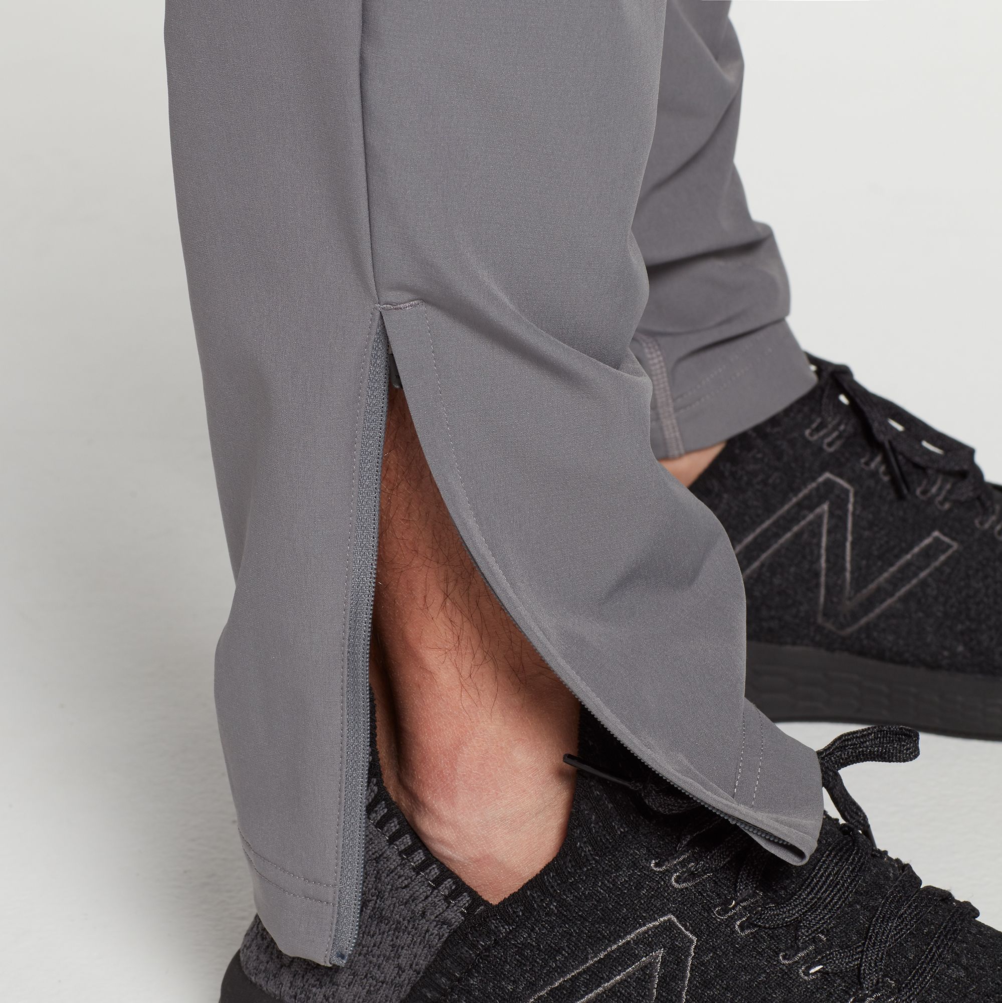 DSG Men's Woven Running Pants product image