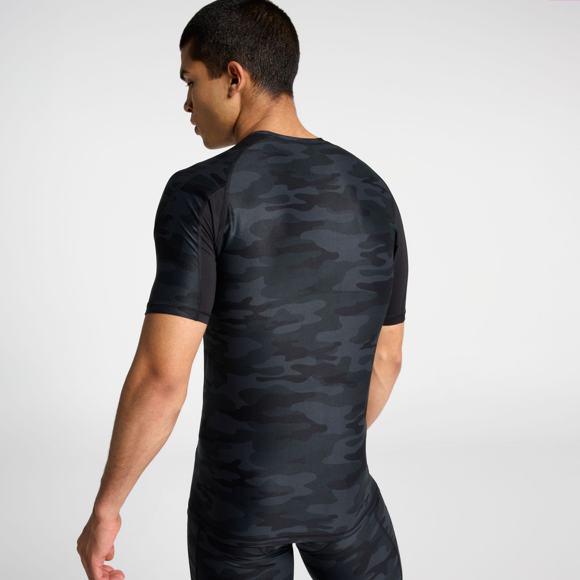 DSG Men's Compression Crewneck Short Sleeve T-Shirt product image