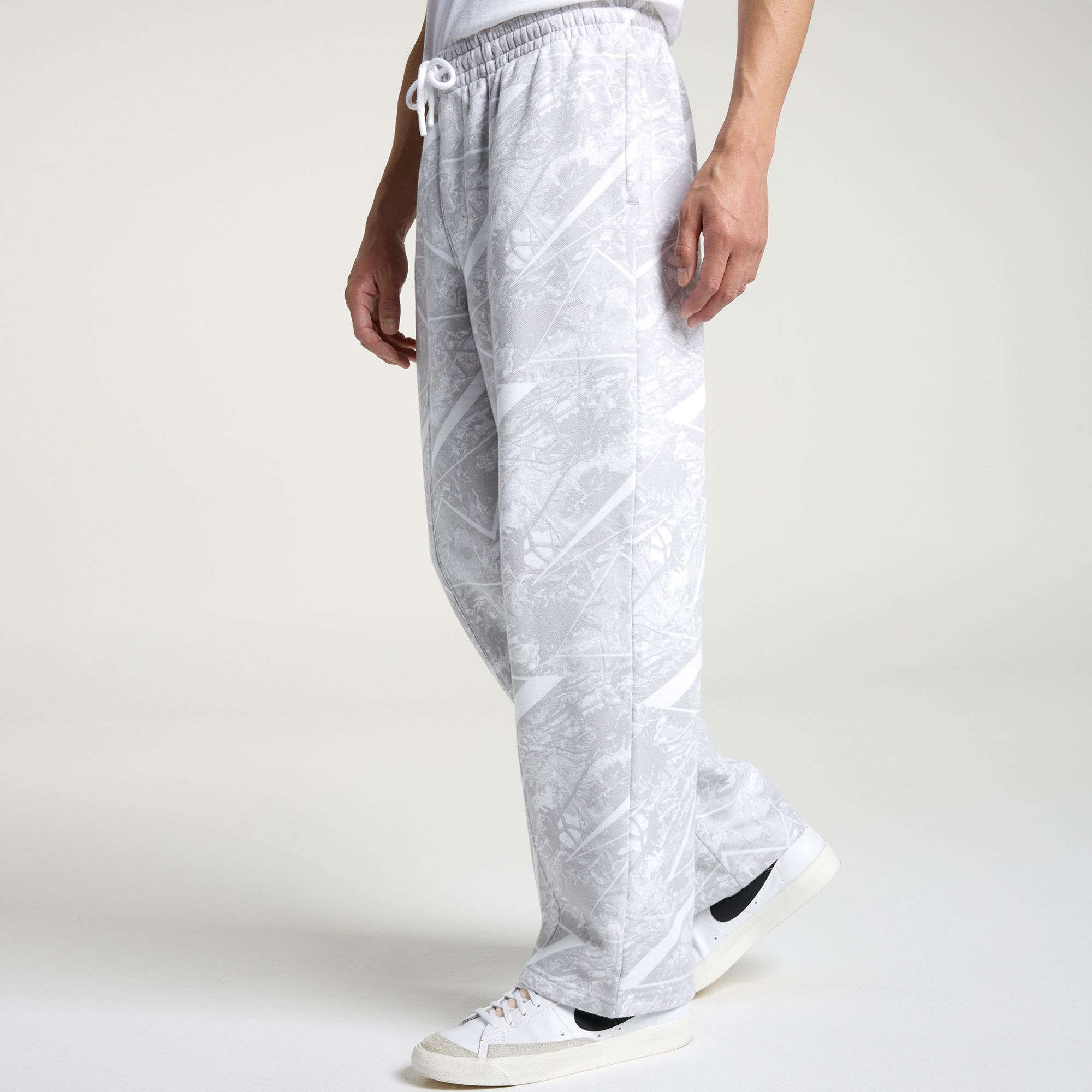 DSG Men's Classic Fleece Relaxed Pants product image