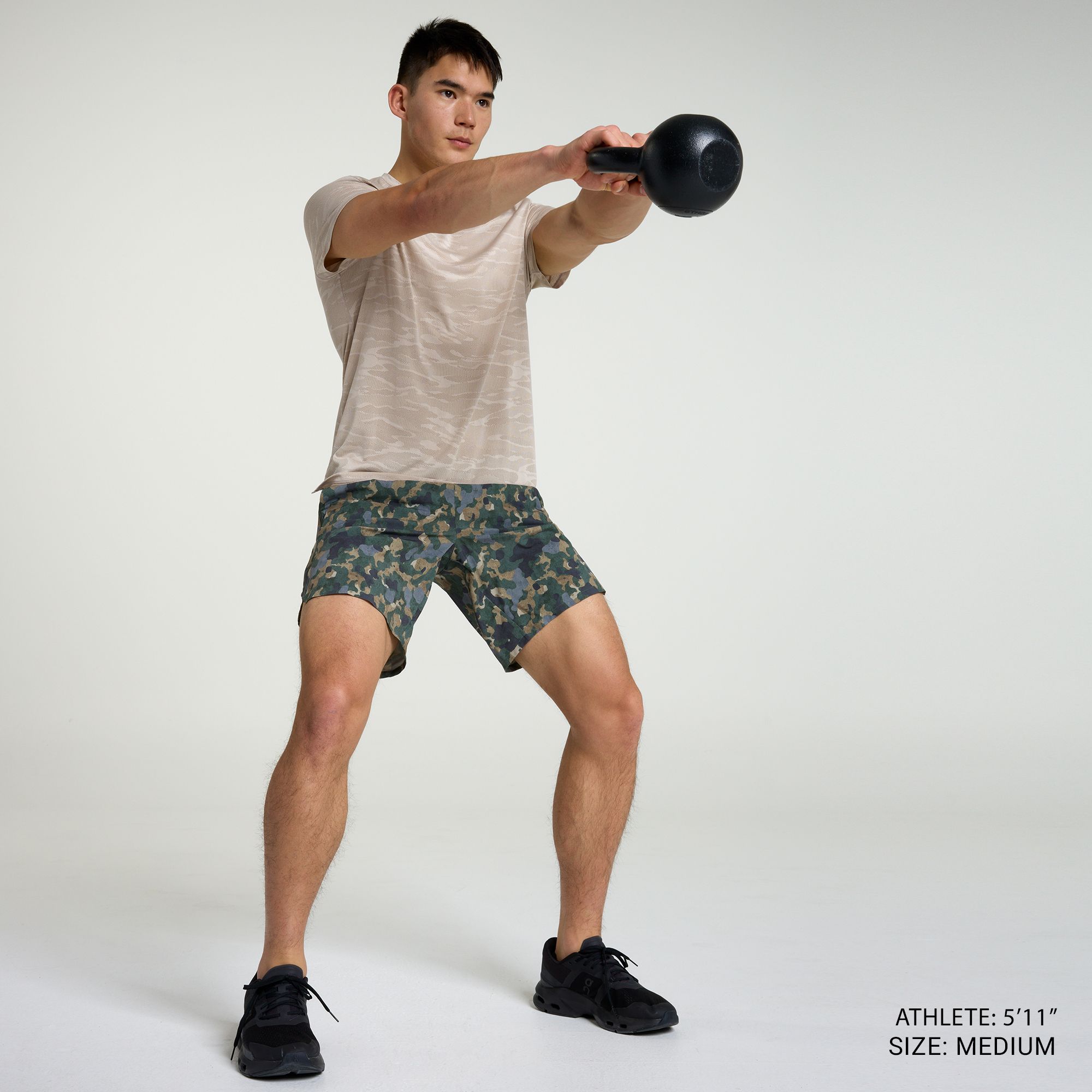 DSG Men's 8" Agility Shorts product image