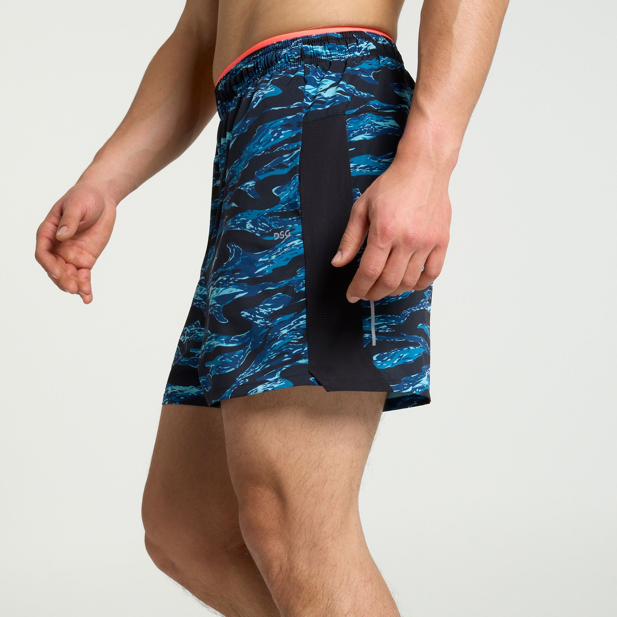 DSG Men's 5" Stride Shorts product image