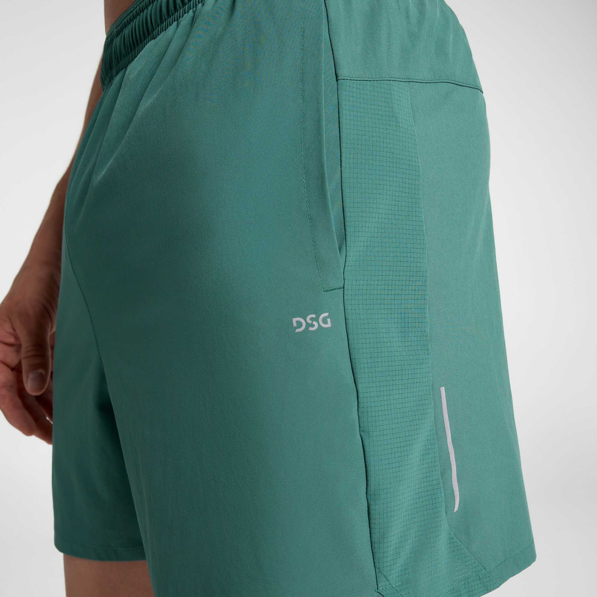 DSG Men's 5" Stride Shorts product image