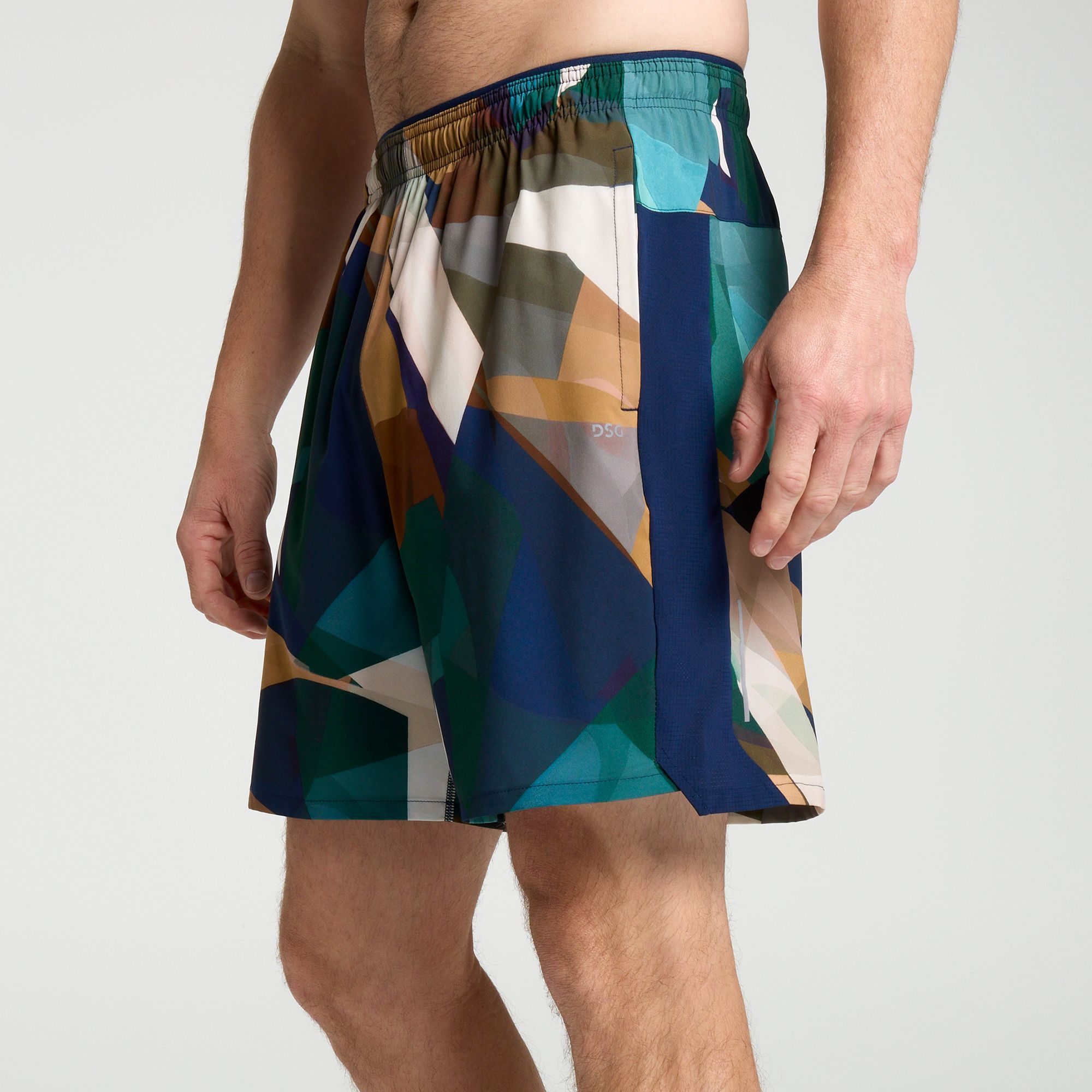 DSG Men's 7" Stride Shorts product image