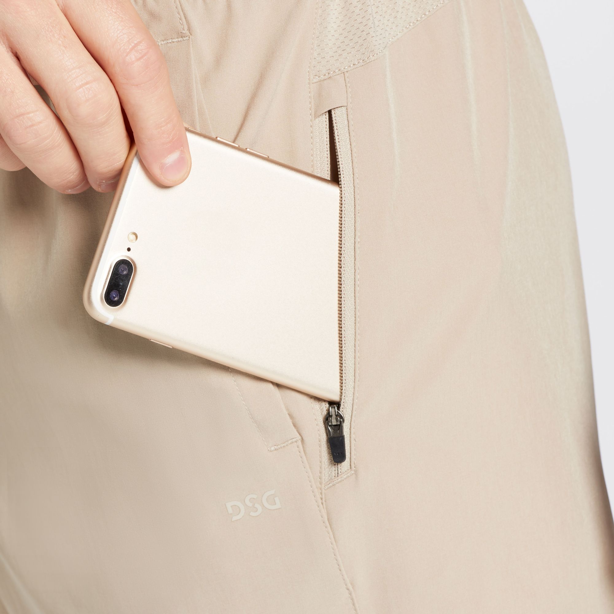 DSG Men's 8'' Agility Woven Shorts product image