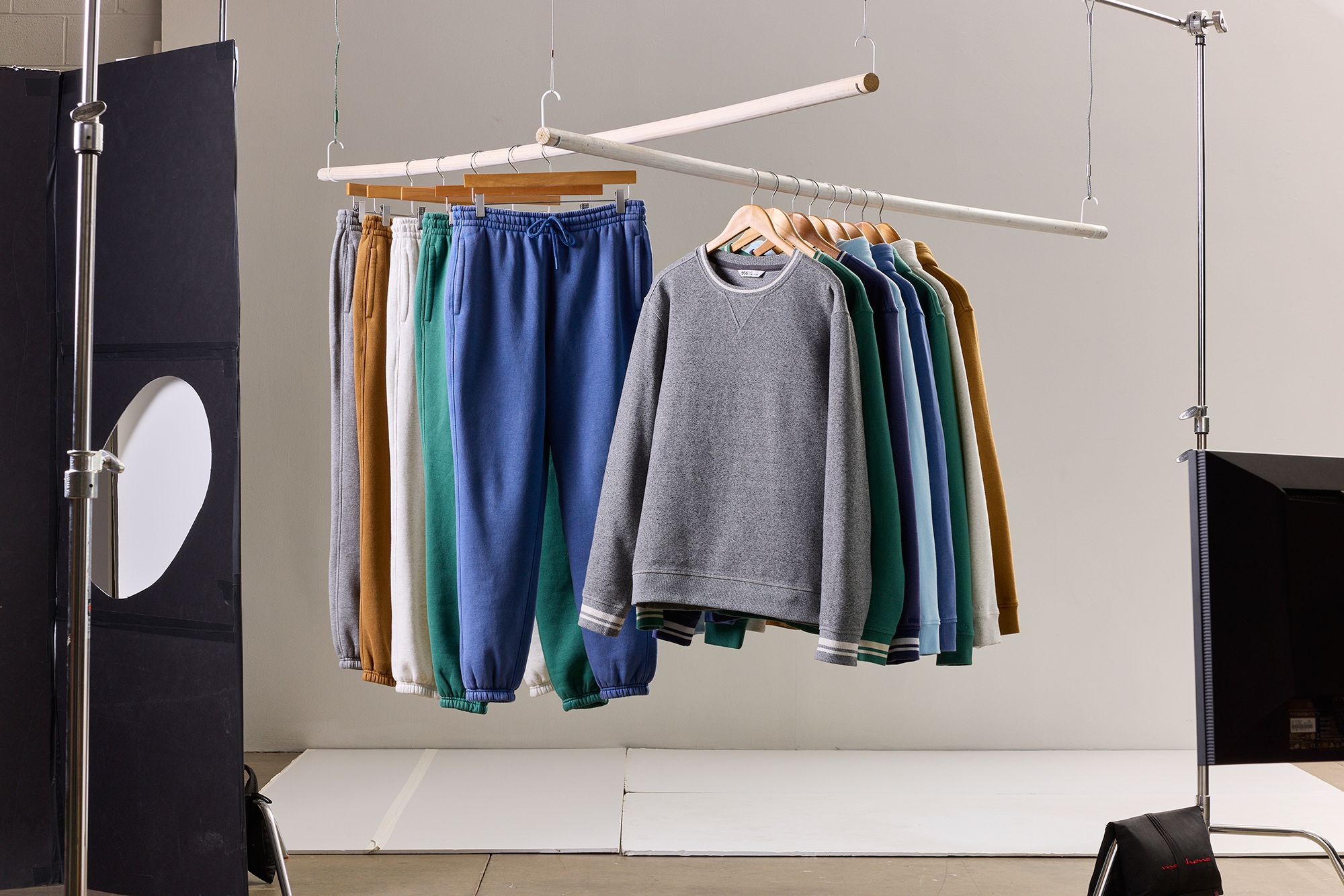 DSG Men's Classic Washed Fleece Cinch Pants product image