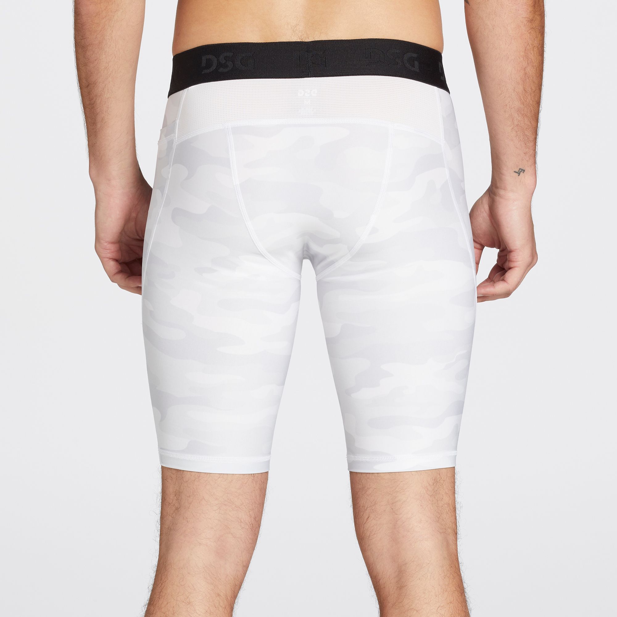 DSG Men's 10" Compression Pocket Shorts product image
