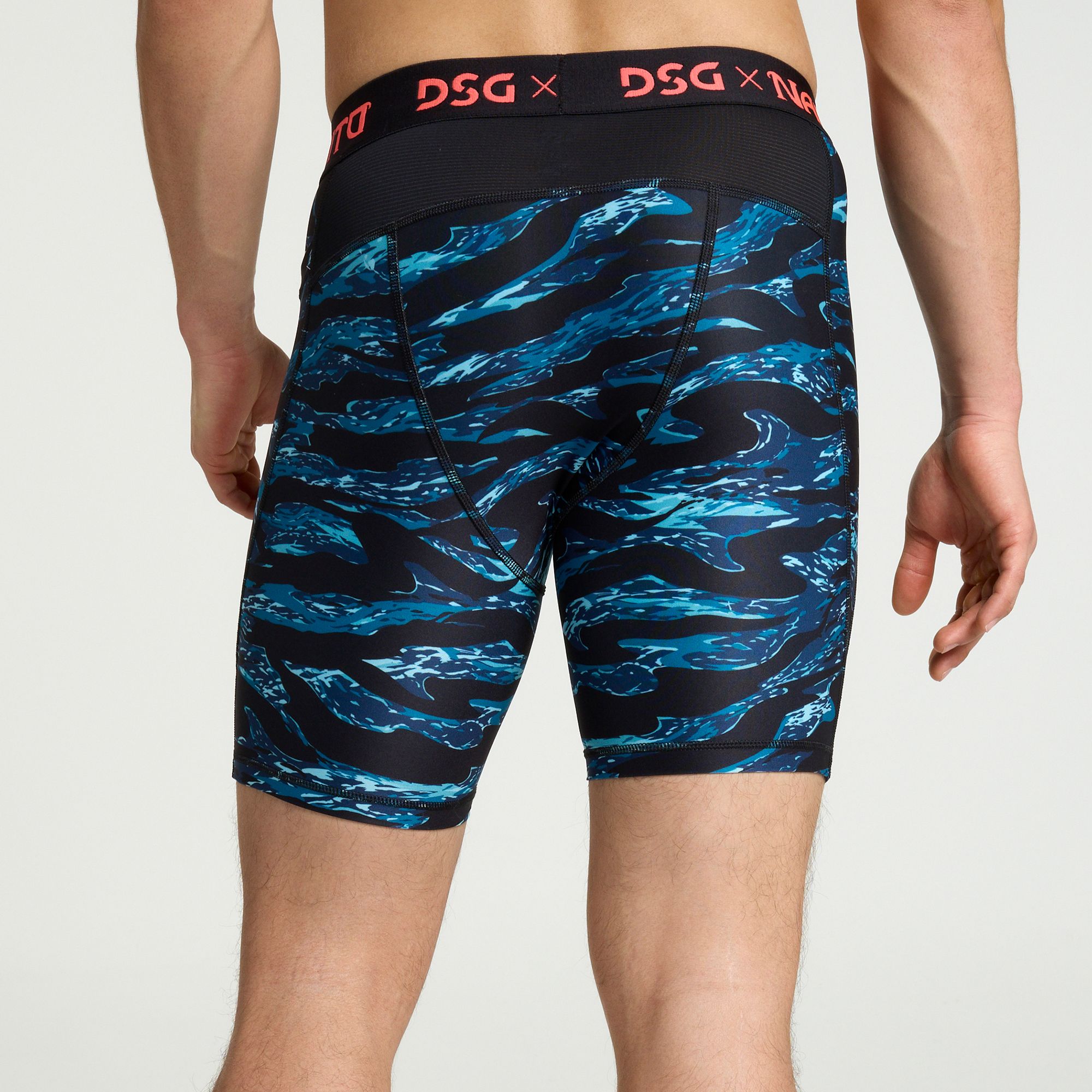 DSG Men's 7" Compression Pocket Shorts product image