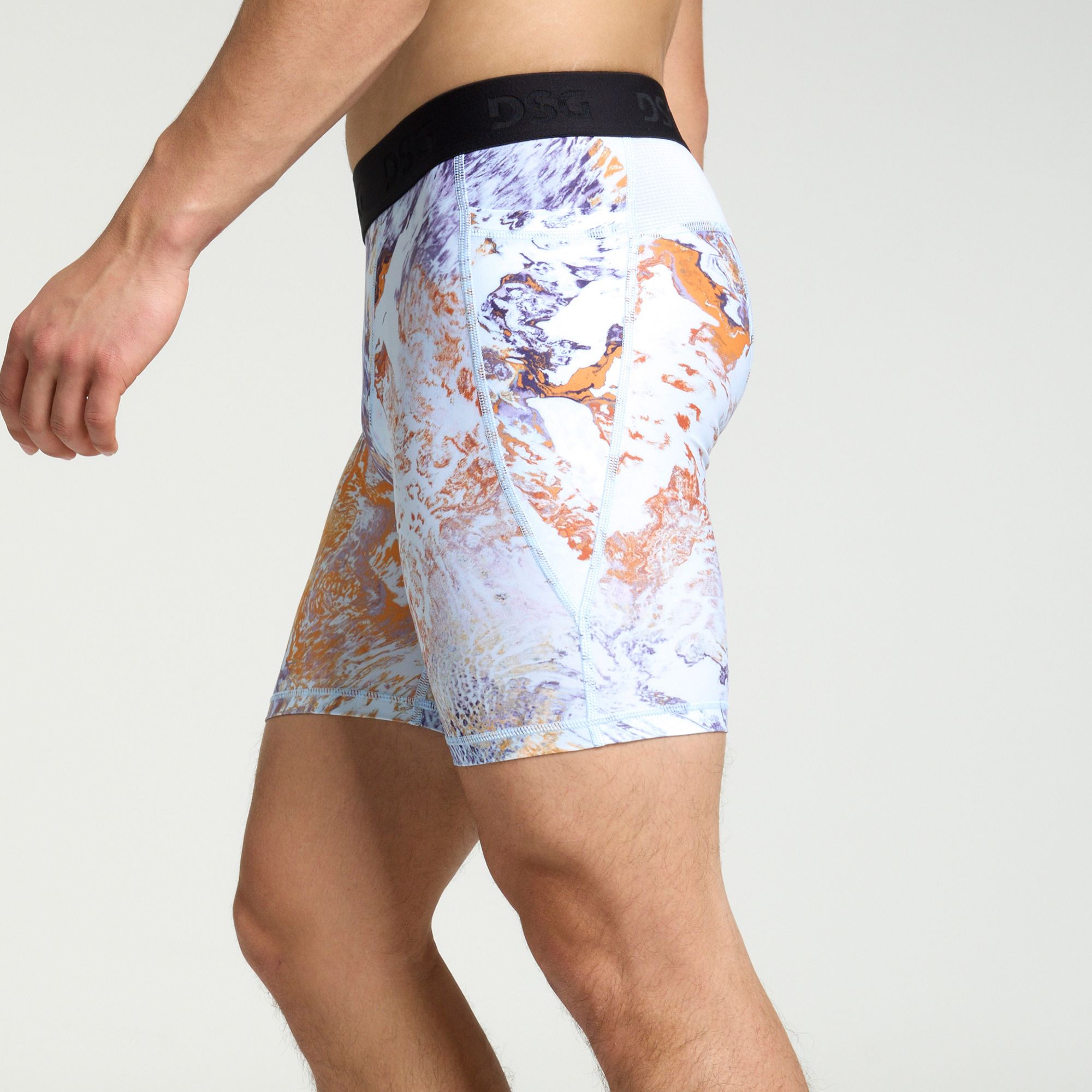DSG Men's 7" Compression Pocket Shorts product image