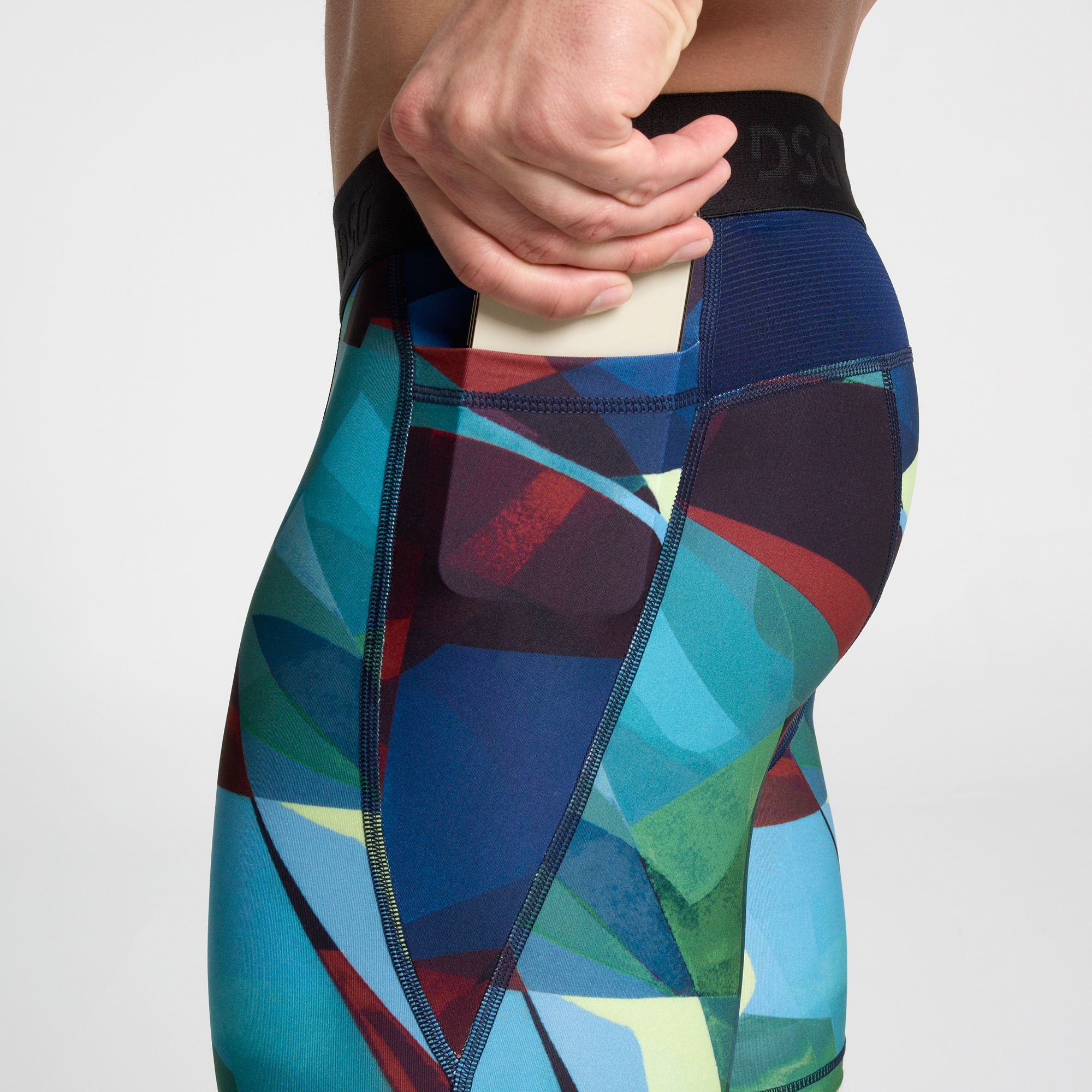 DSG Men's 7" Compression Pocket Shorts product image