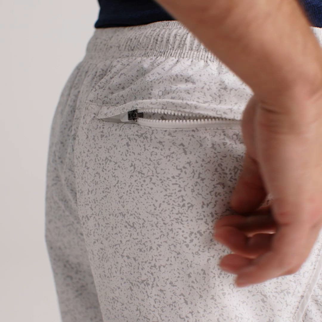 DSG Men's 6” Relaxed Woven Short product