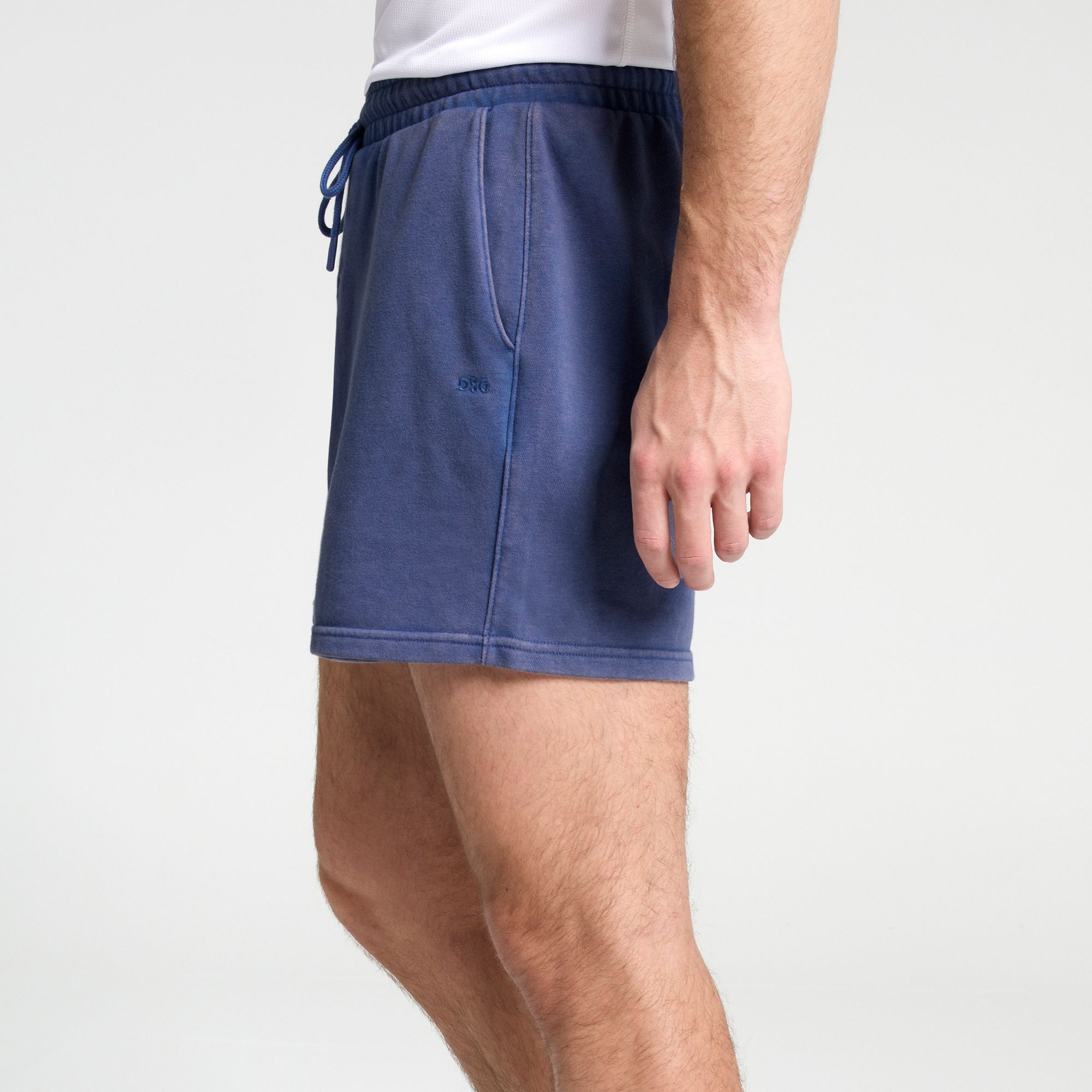 DSG Men's 6” Relaxed Lightweight Classic Fleece Short product image