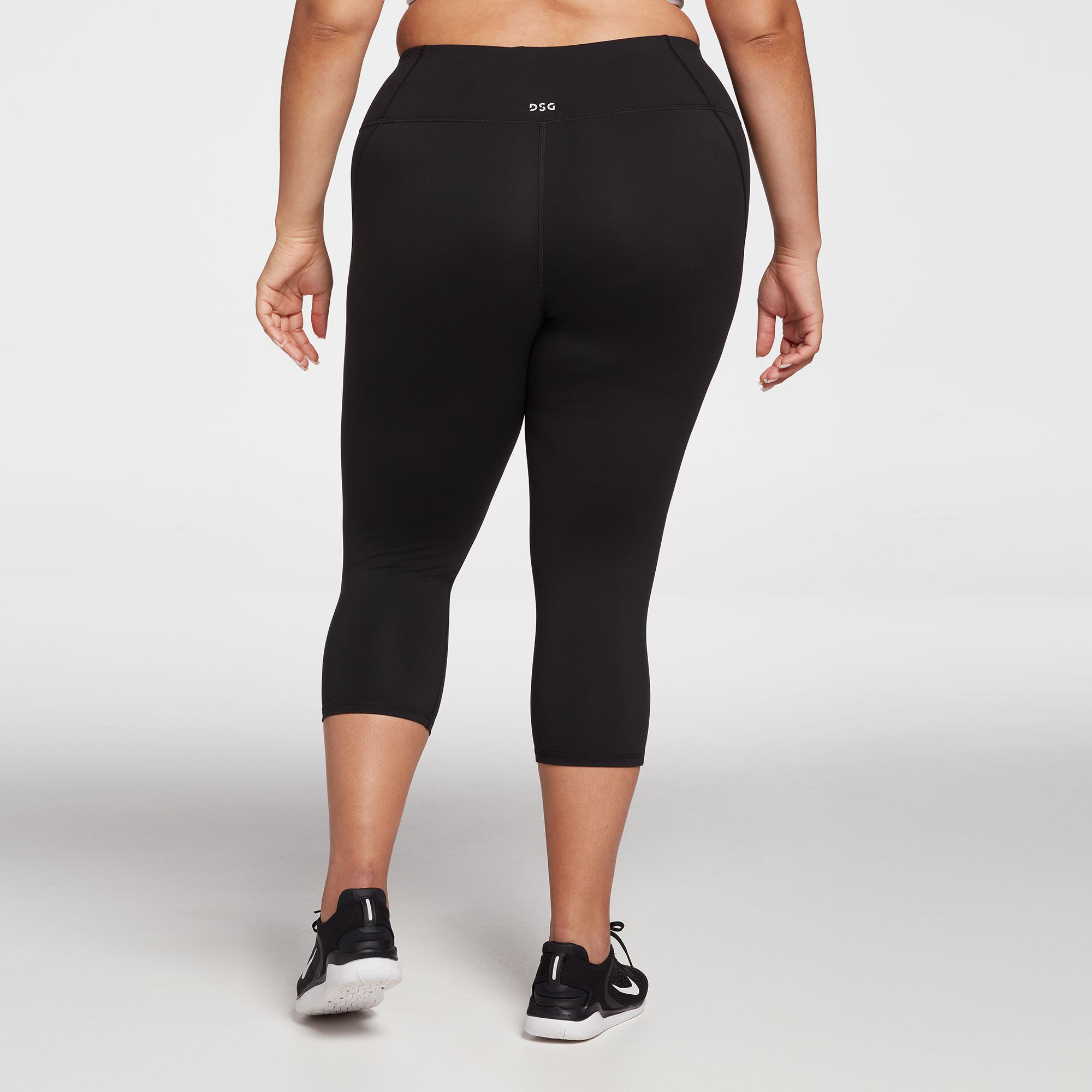 DSG Women's Performance Capris product image