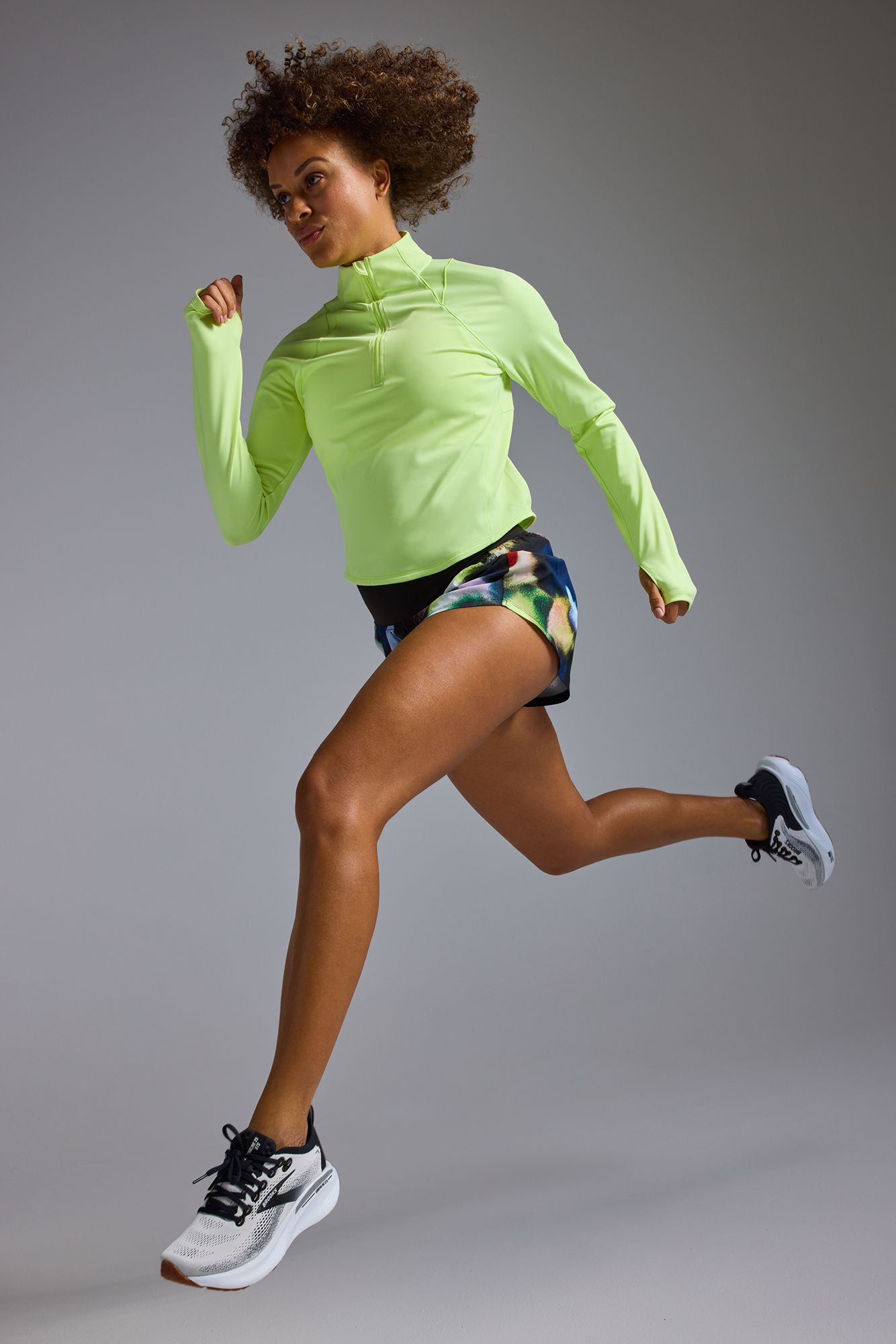 DSG Women's Knit Waistband 3" Performance Stride Shorts product image