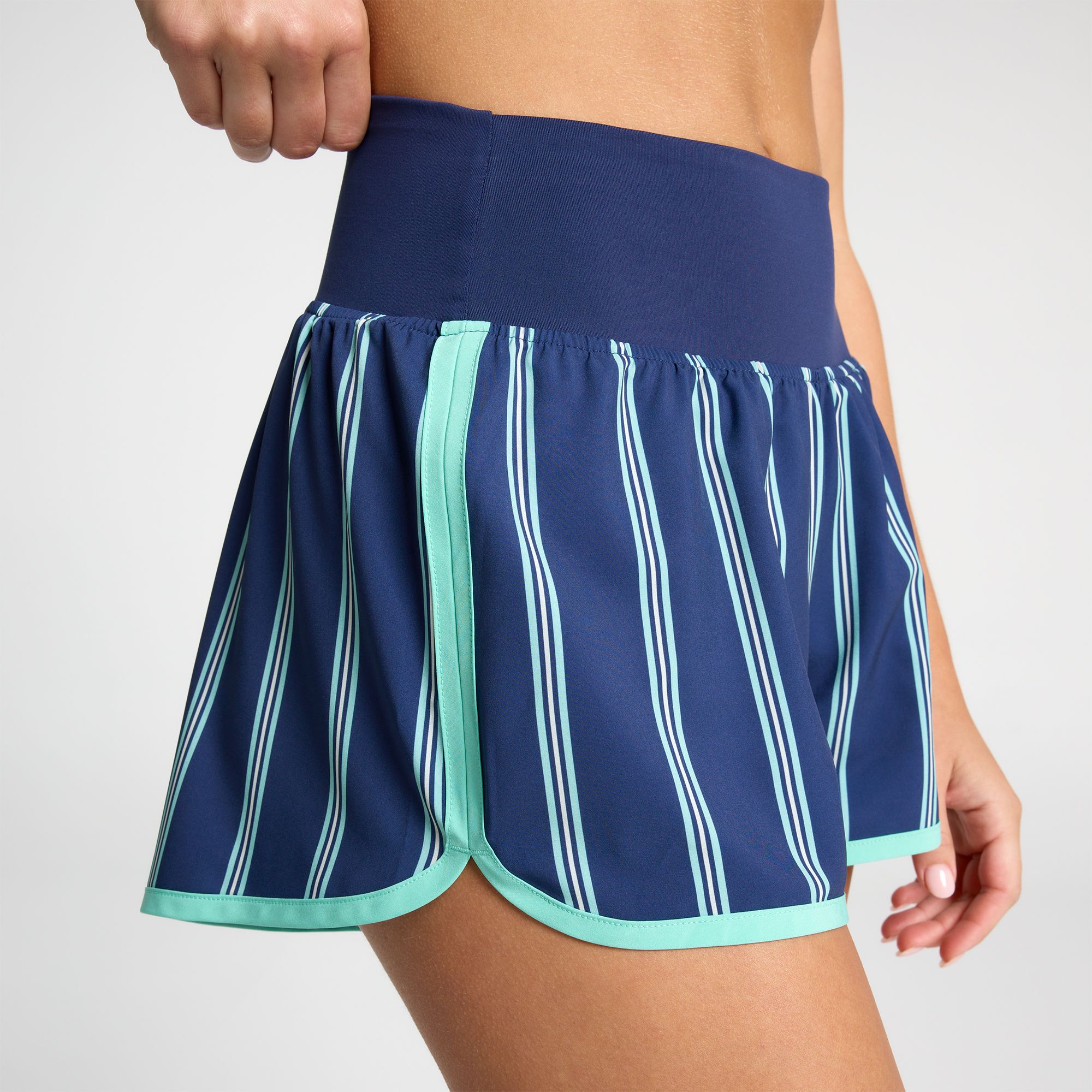 DSG Women's Knit Waistband 3" Performance Stride Shorts product image