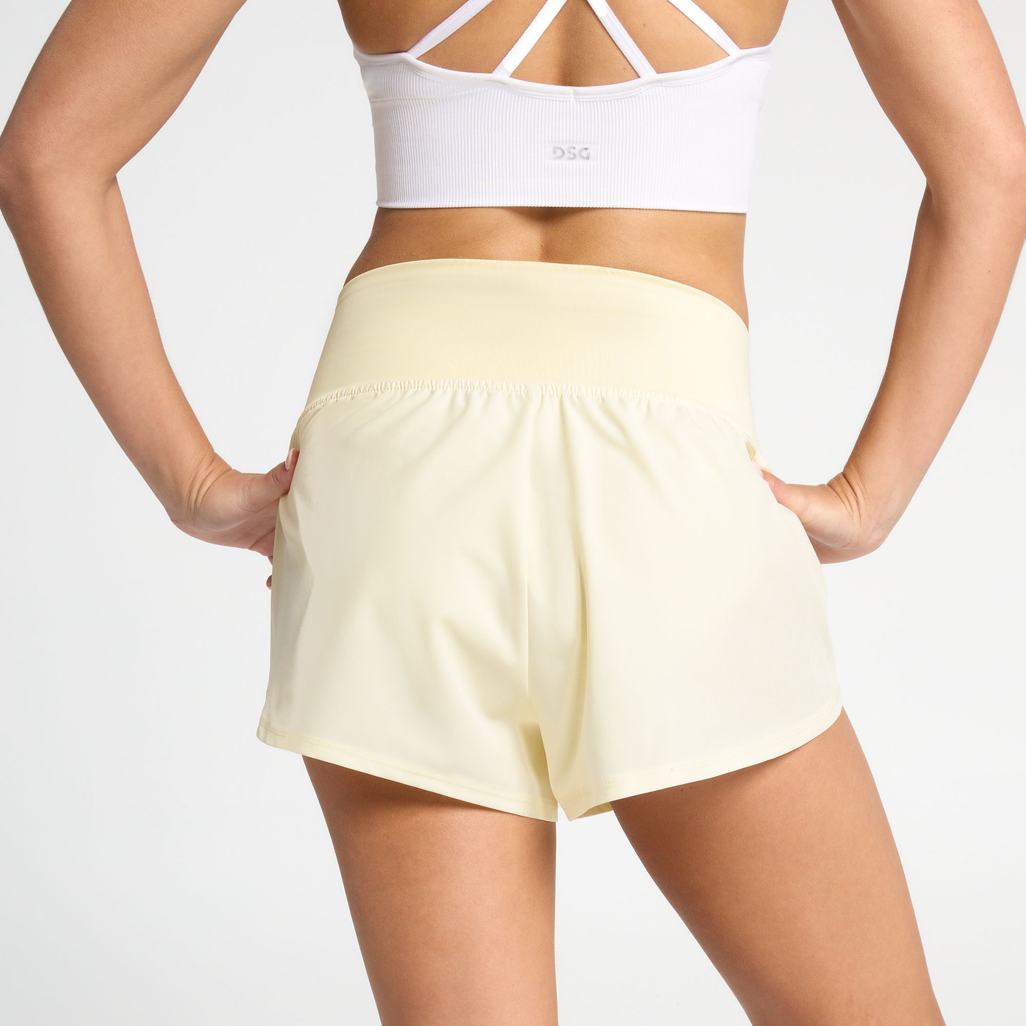 DSG Women's Knit Waistband 3" Performance Stride Shorts product image
