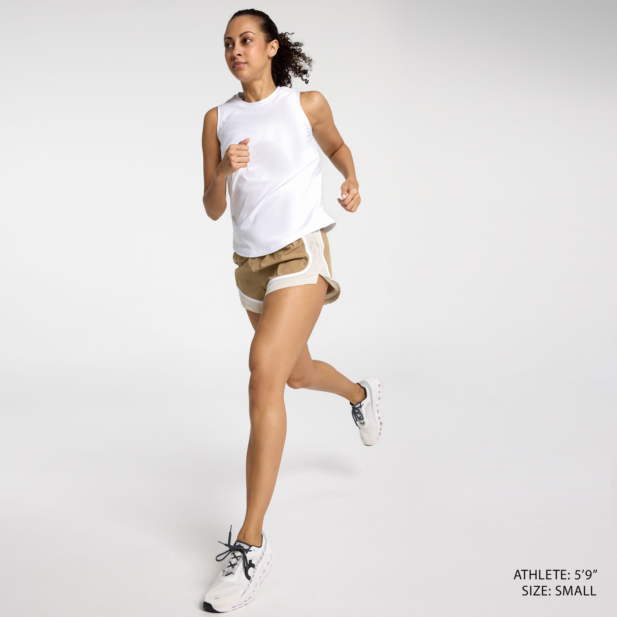 DSG Women's High Rise Stride Shorts product image