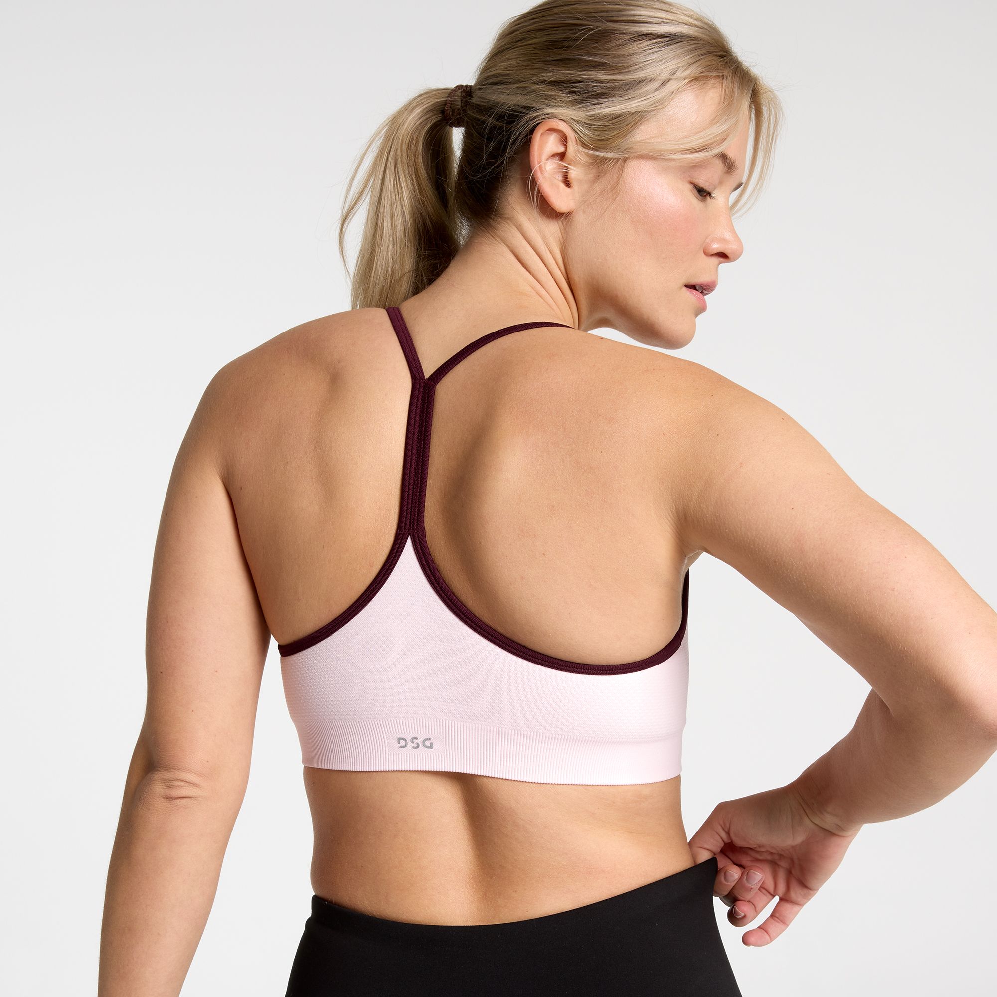 DSG Women's Momentum T-Back Sports Bra product image