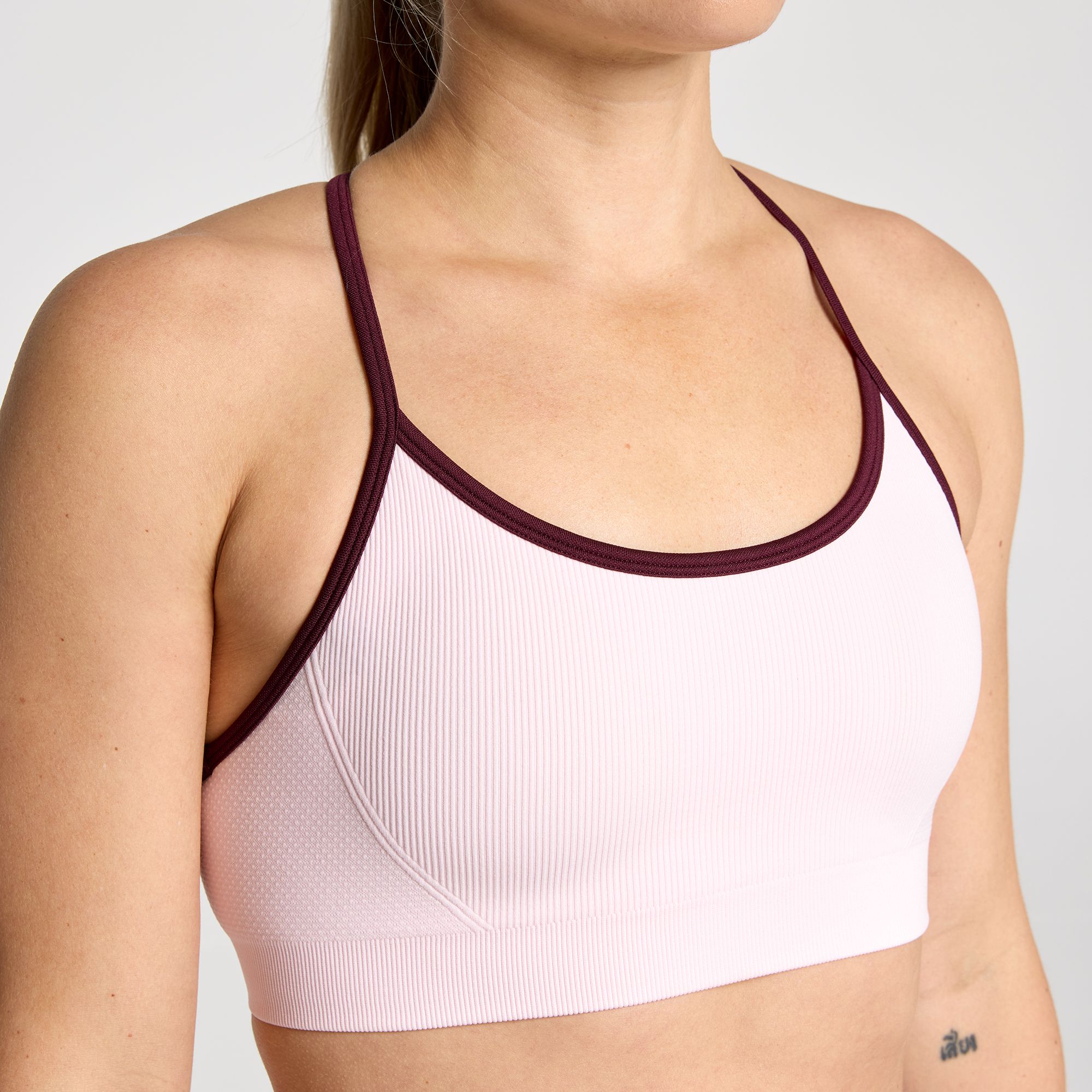DSG Women's Momentum T-Back Sports Bra product image