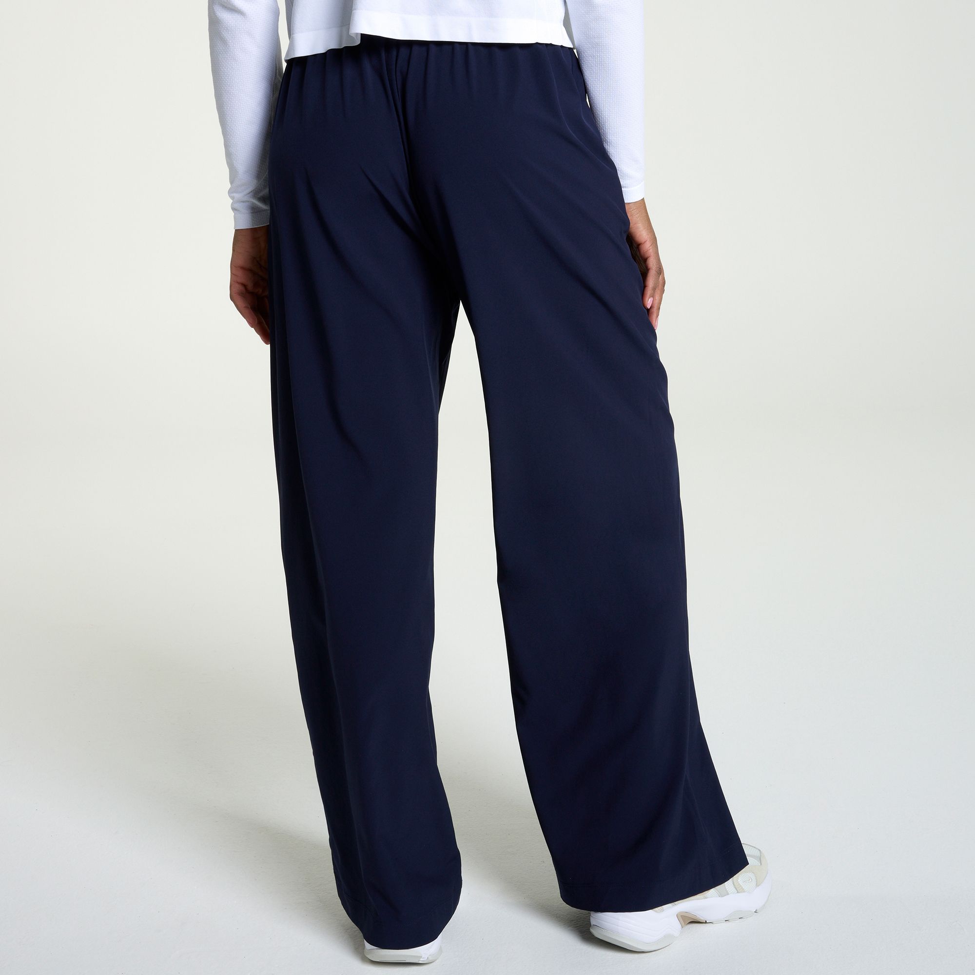 DSG Women's Ease Lightweight Wide Leg Pant product image