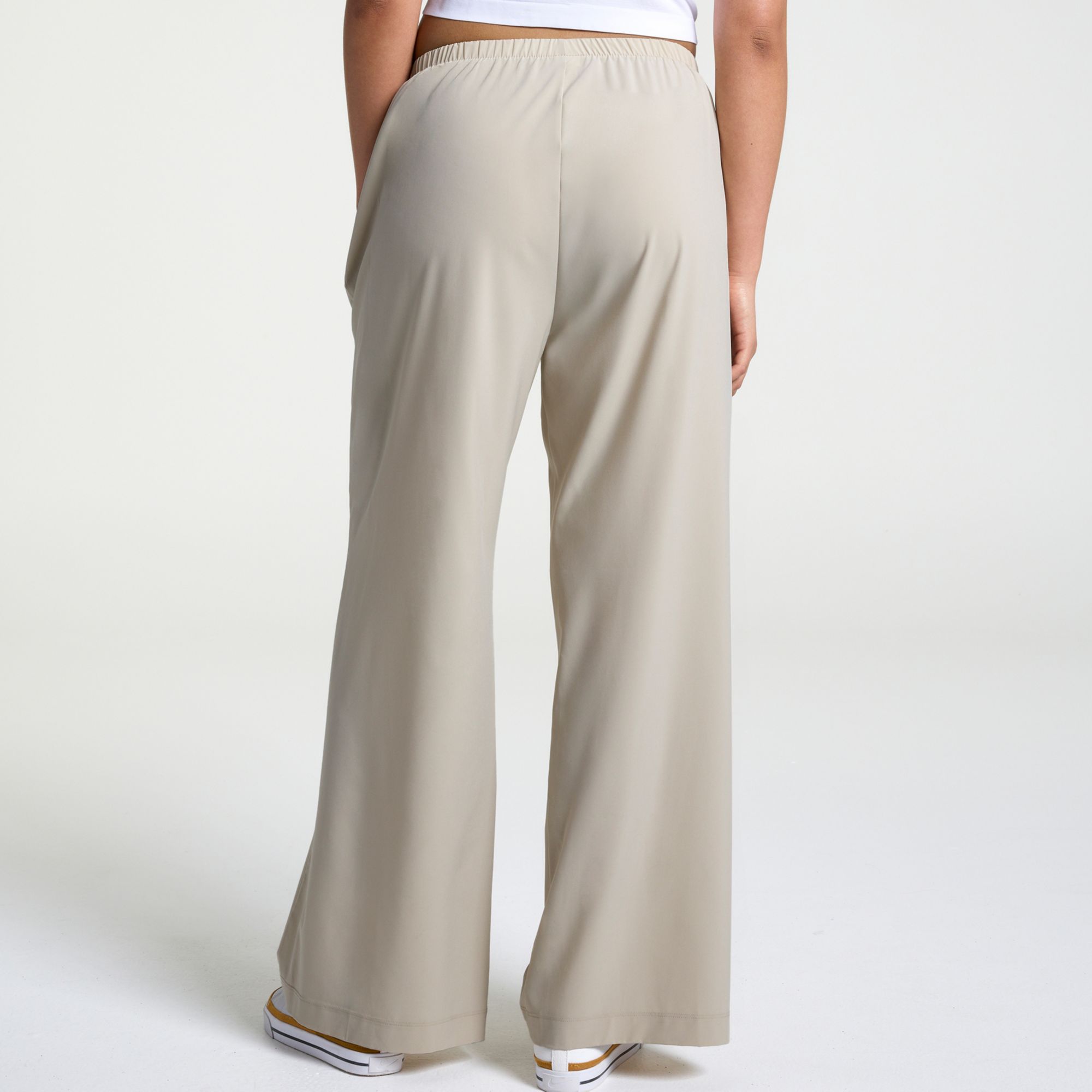 DSG Women's Ease Lightweight Wide Leg Pant product image